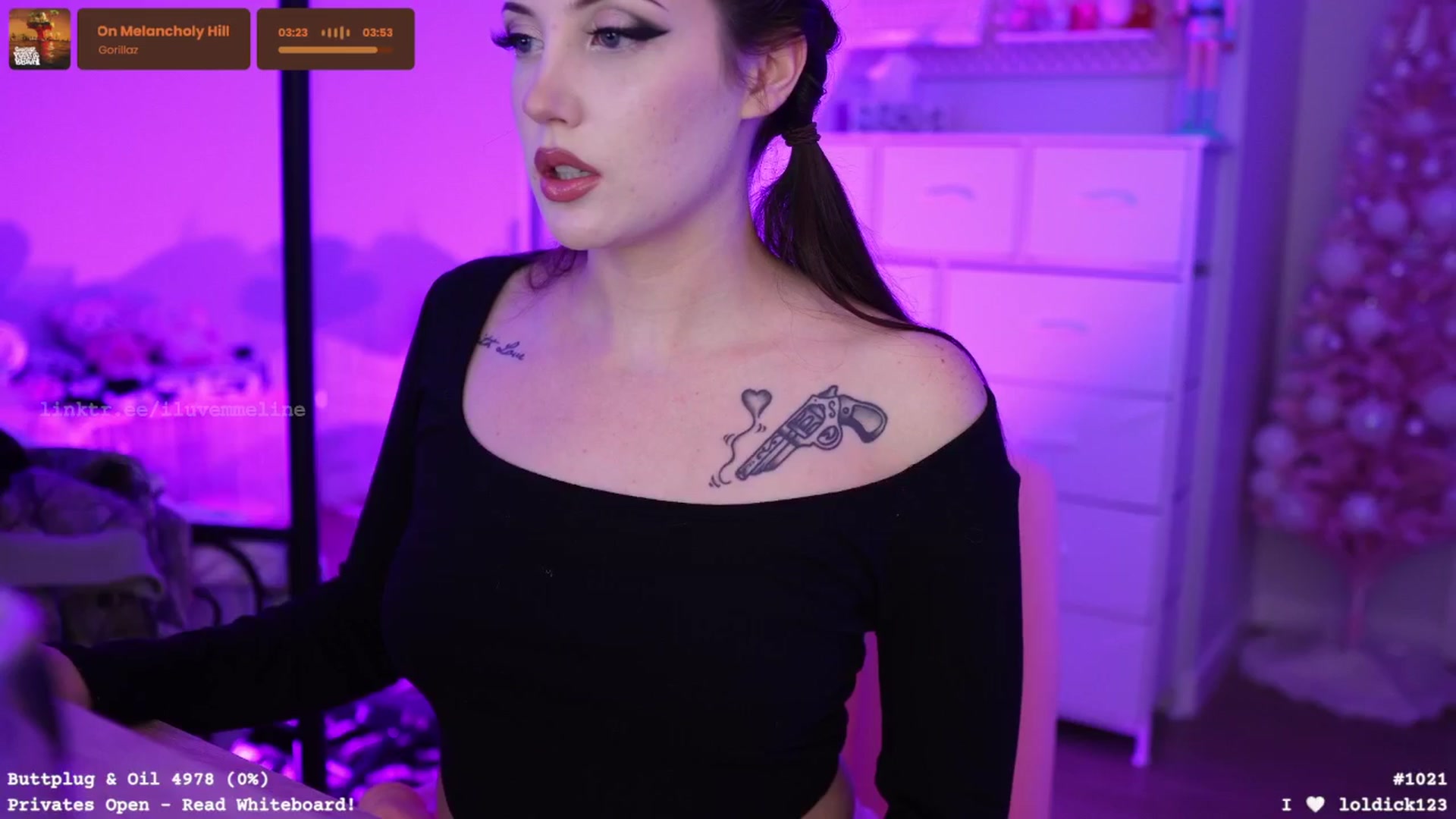 Gallery image thumbnail from EMMEL1NE's myfreecams stream on, 12/22/2025, 01:26 image 1 of 20