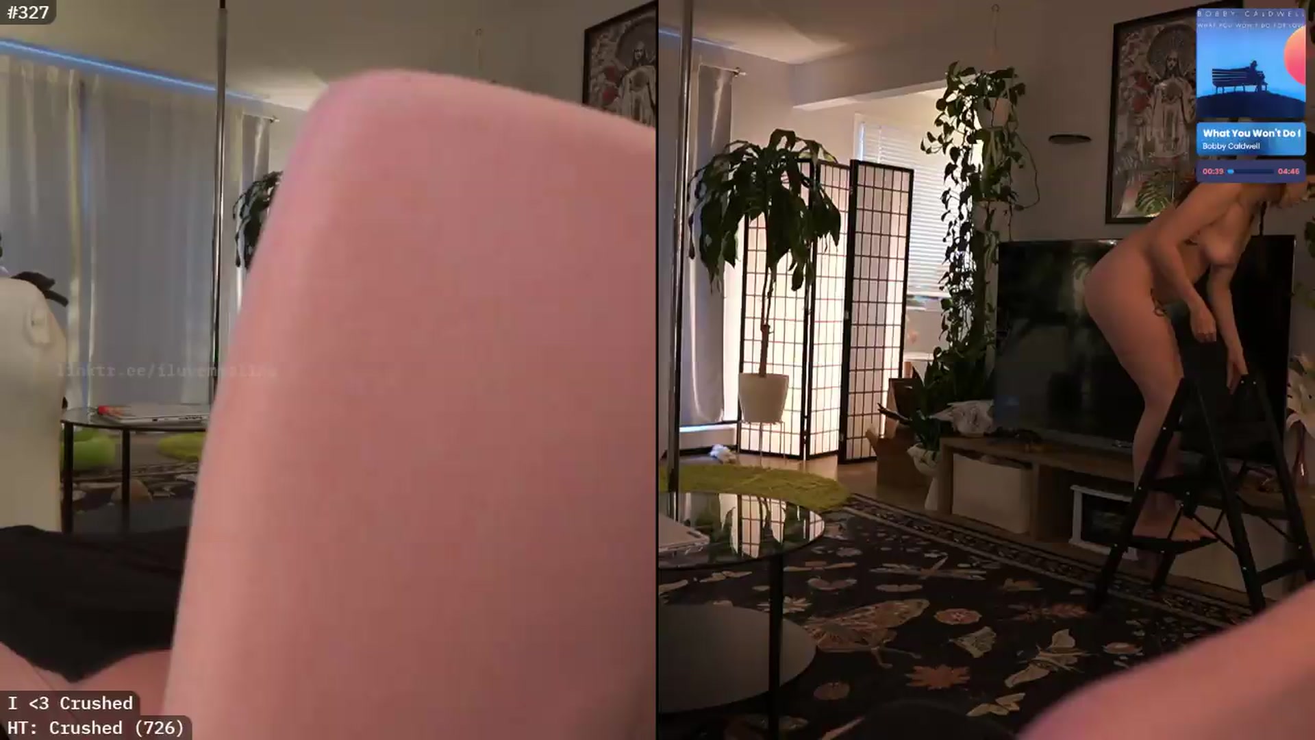 Gallery image thumbnail from EMMEL1NE's myfreecams stream on, 07/10/2026, 14:32 image 4 of 20