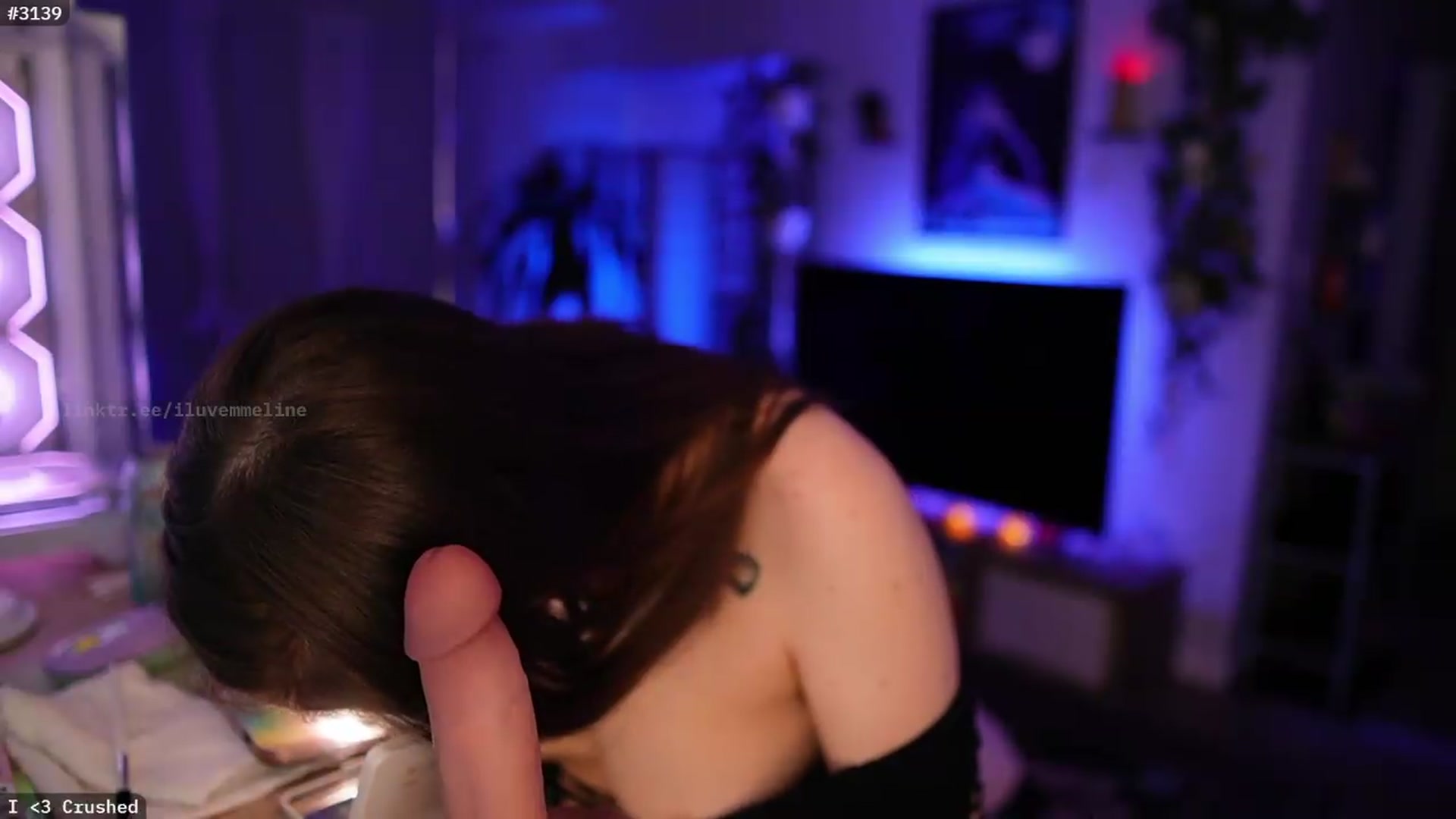 Gallery image thumbnail from EMMEL1NE's myfreecams stream on, 09/08/2026, 09:29 image 17 of 20