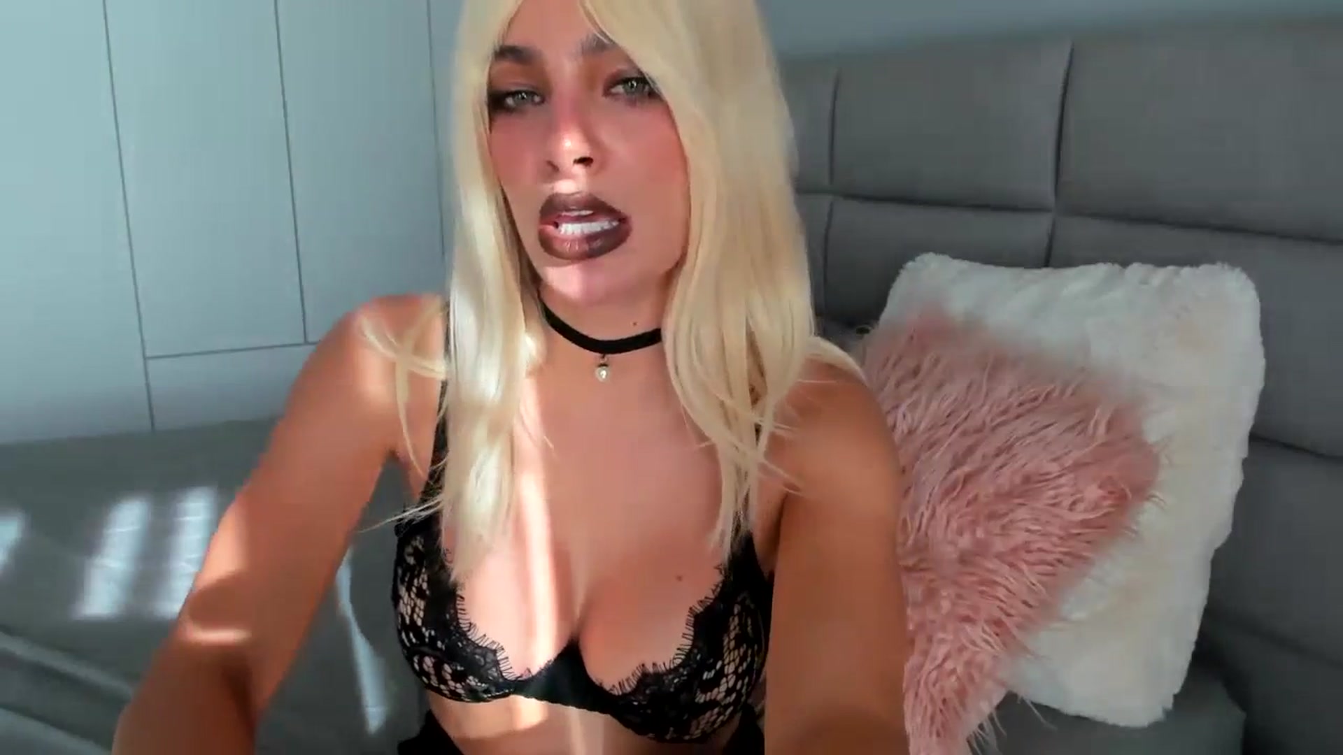 Gallery image thumbnail from EPIC_FU's myfreecams stream on, 08/06/2024, 15:37 image 17 of 20