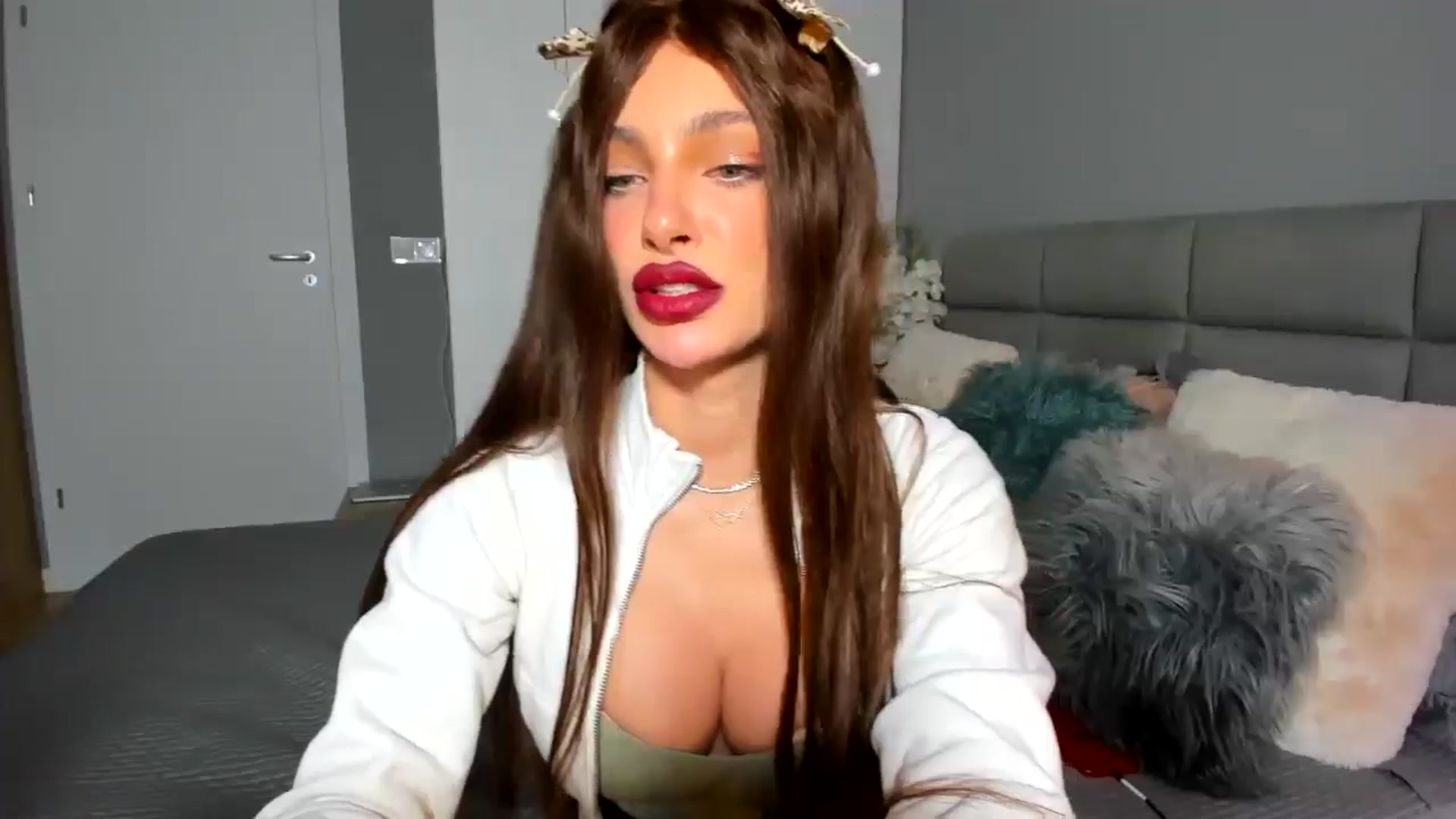 Gallery image thumbnail from EPIC_FU's myfreecams stream on, 12/15/2024, 17:43 image 5 of 20