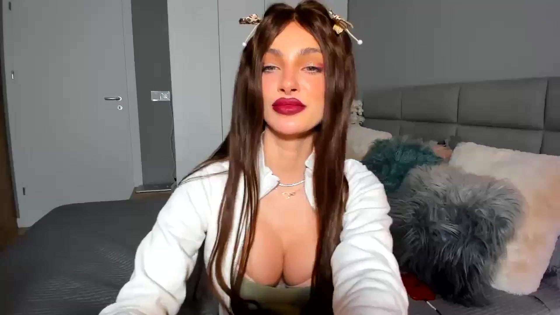 Gallery image thumbnail from EPIC_FU's myfreecams stream on, 12/15/2024, 17:43 image 8 of 20
