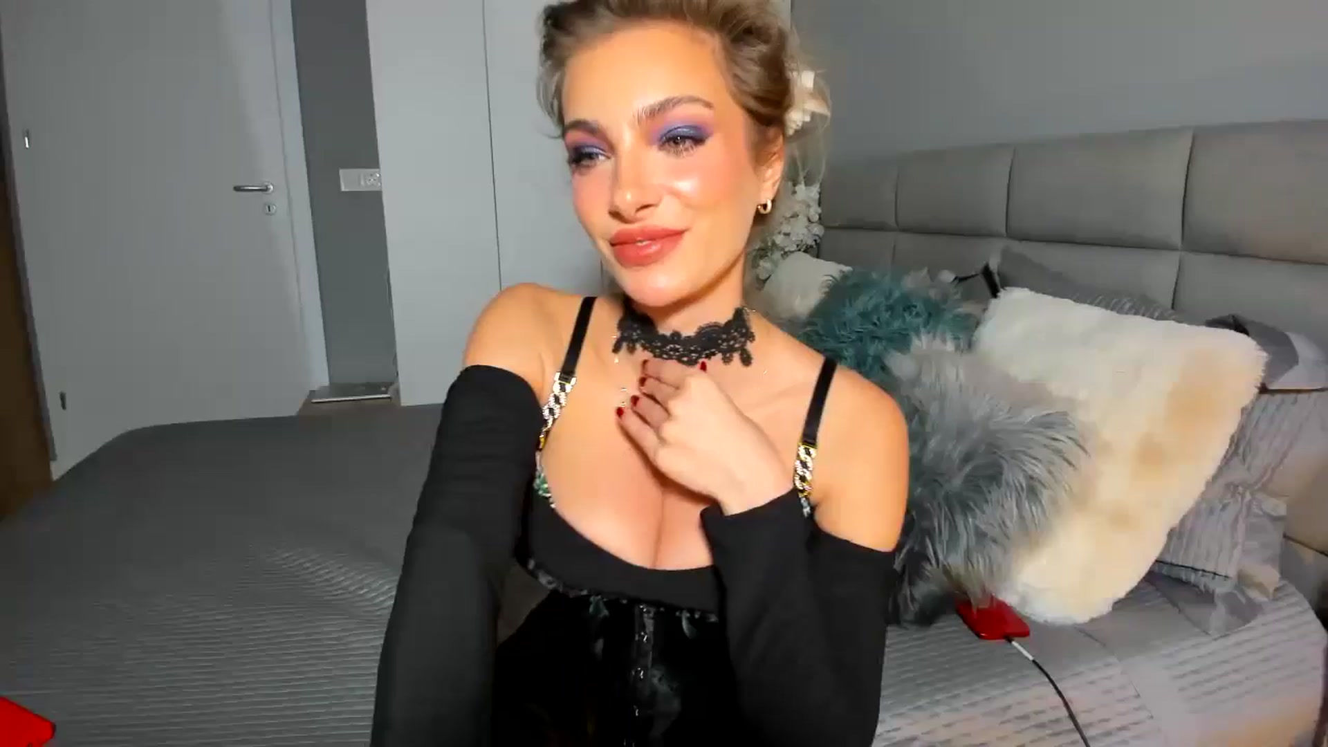 Gallery image thumbnail from EPIC_FU's myfreecams stream on, 12/30/2024, 17:46 image 13 of 20