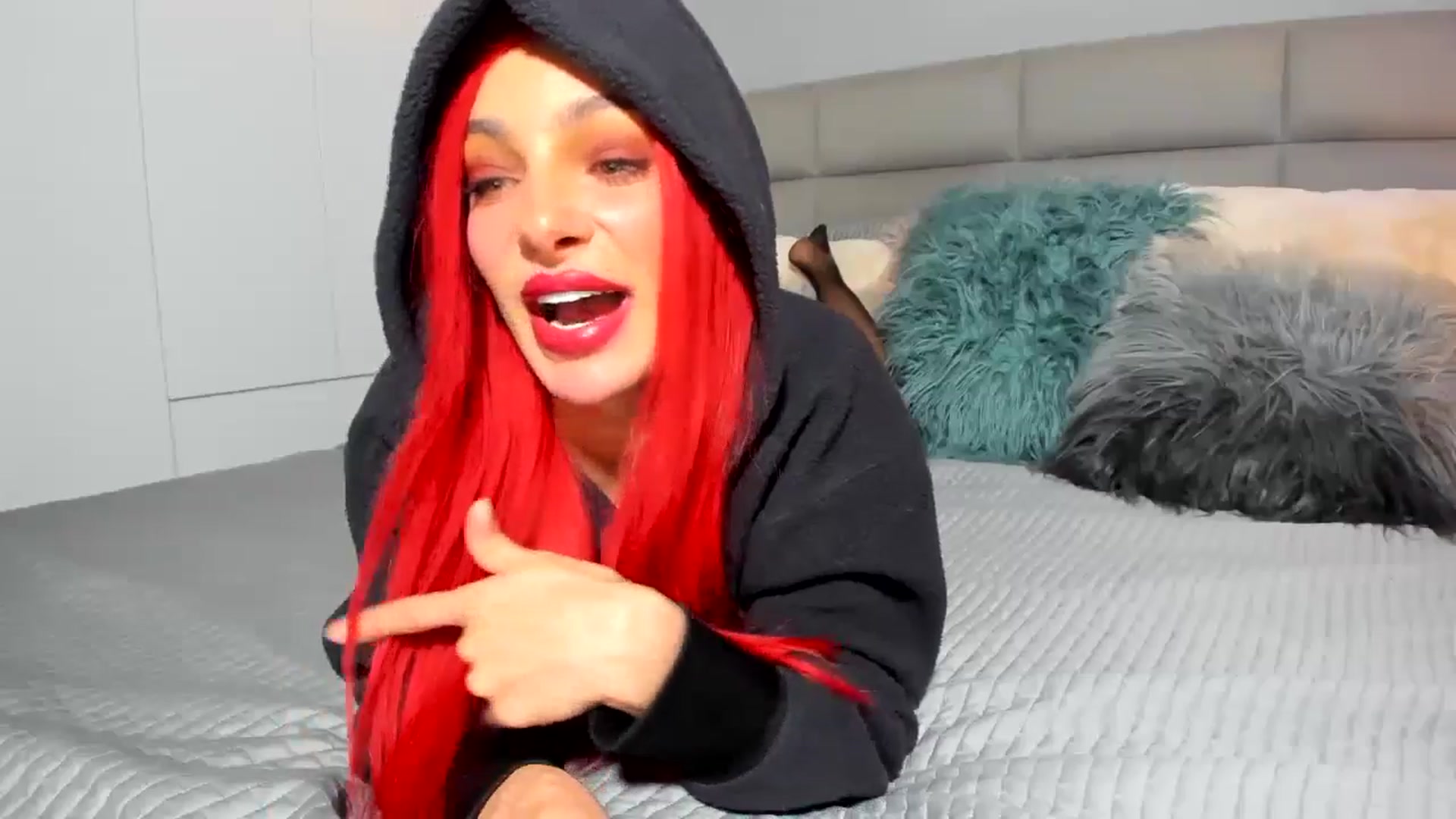 Gallery image thumbnail from EPIC_FU's myfreecams stream on, 01/03/2025, 16:37 image 12 of 20