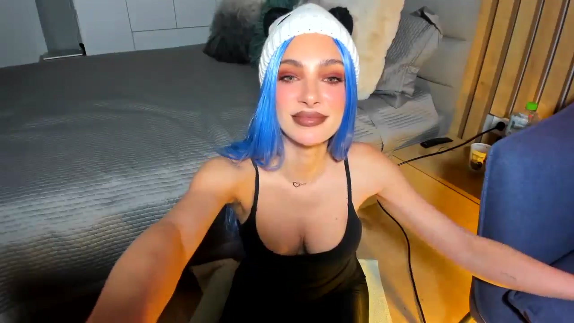 Gallery image thumbnail from EPIC_FU's myfreecams stream on, 01/09/2025, 17:53 image 17 of 20
