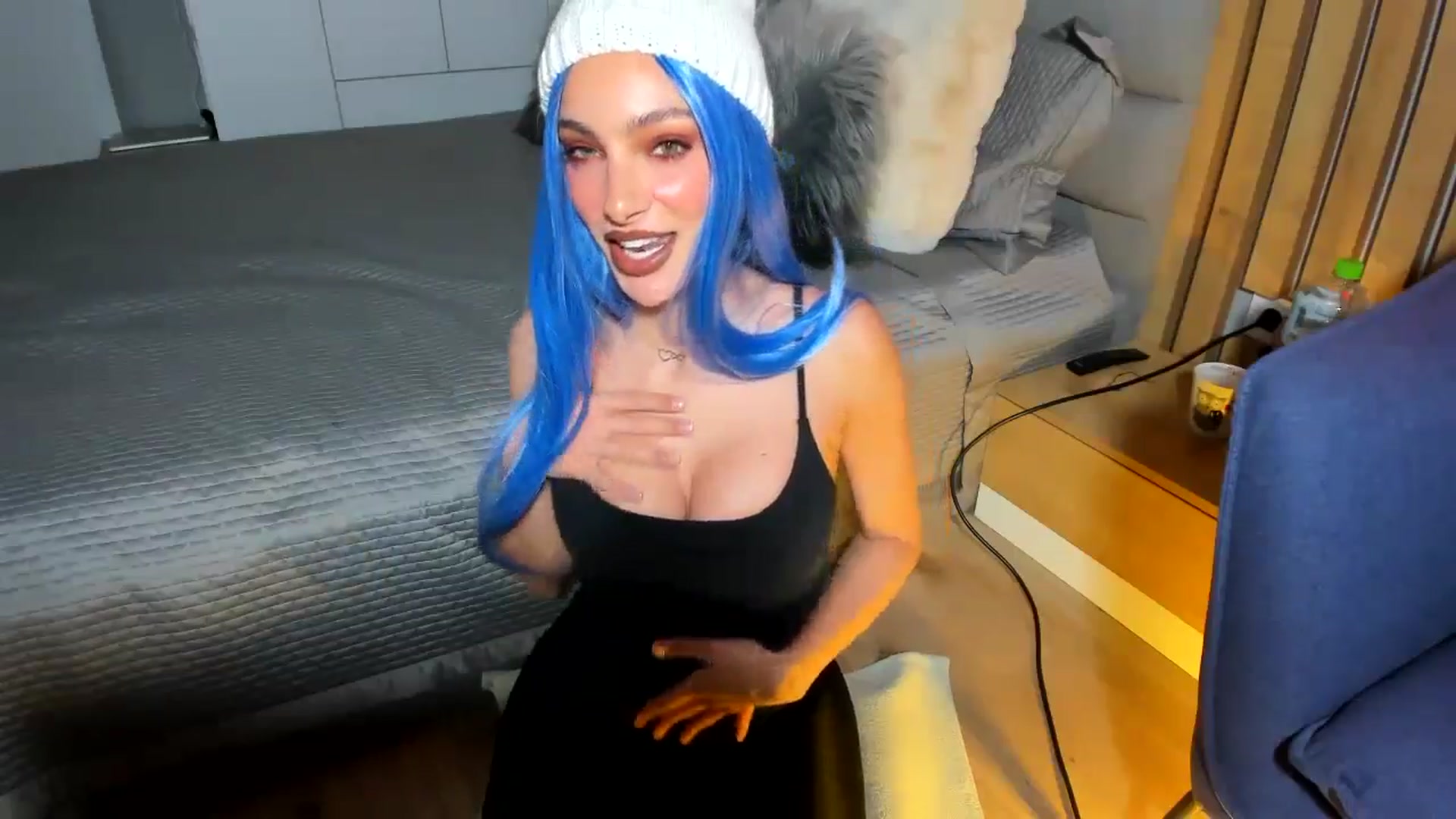 Gallery image thumbnail from EPIC_FU's myfreecams stream on, 01/09/2025, 17:53 image 16 of 20