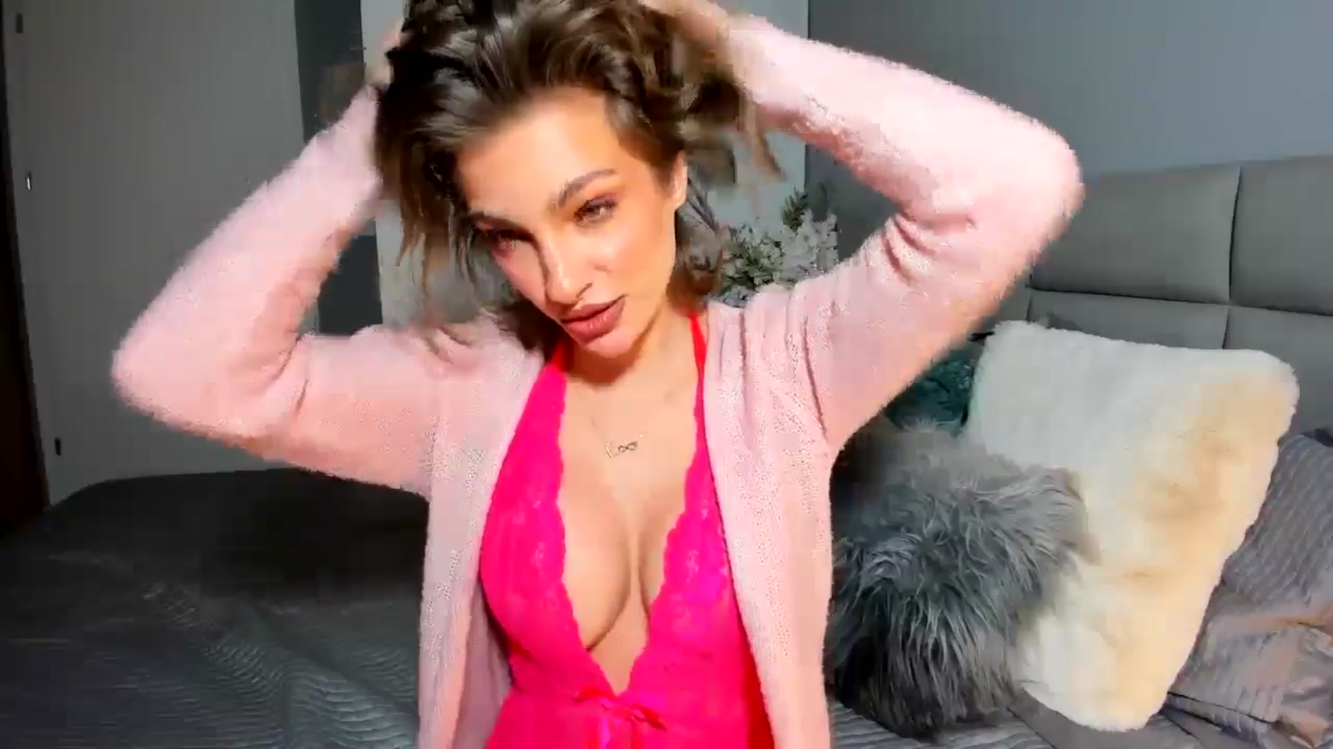 Gallery image thumbnail from EPIC_FU's myfreecams stream on, 01/18/2025, 16:19 image 2 of 20