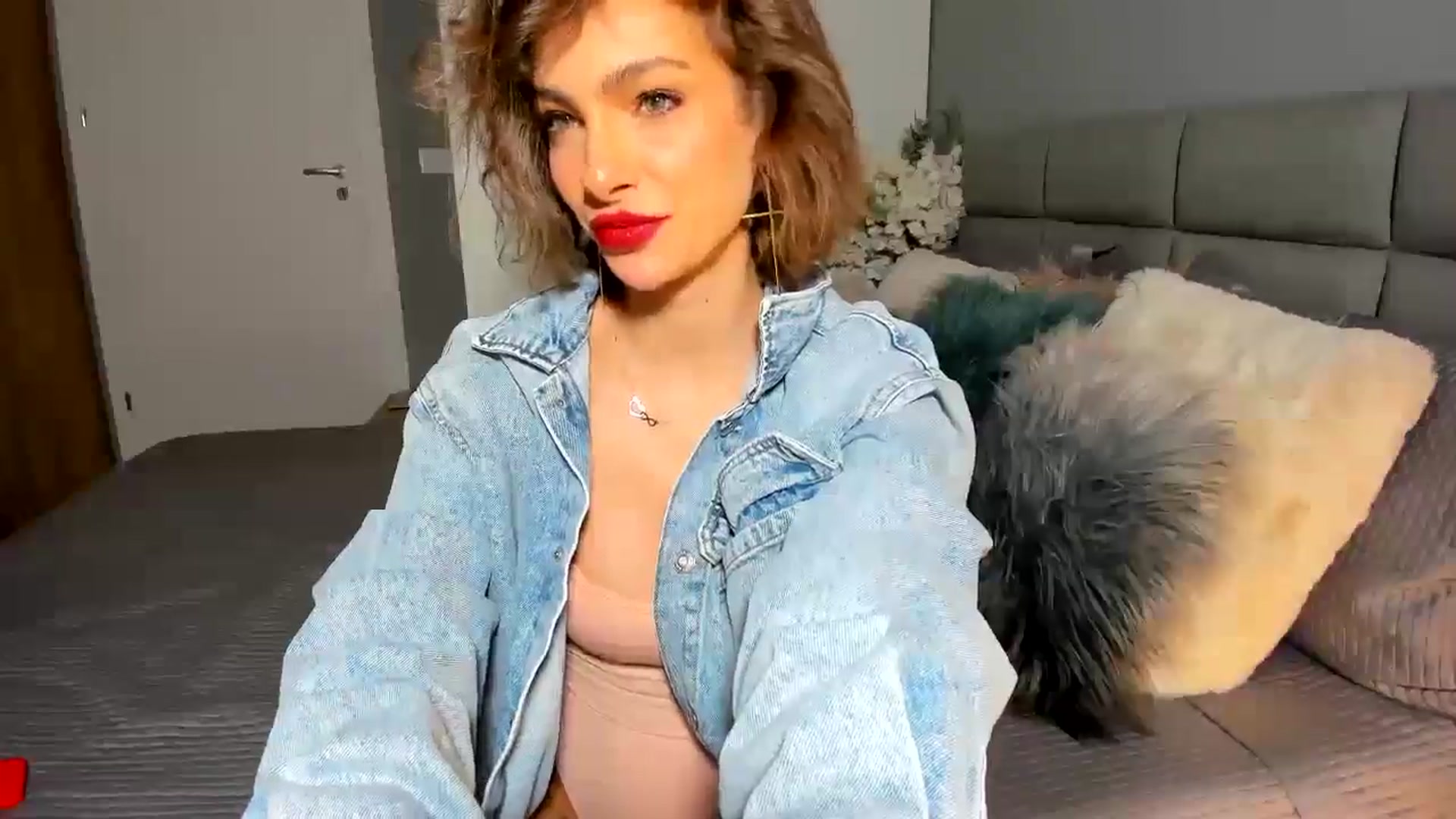 Gallery image thumbnail from EPIC_FU's myfreecams stream on, 01/26/2025, 16:51 image 5 of 20