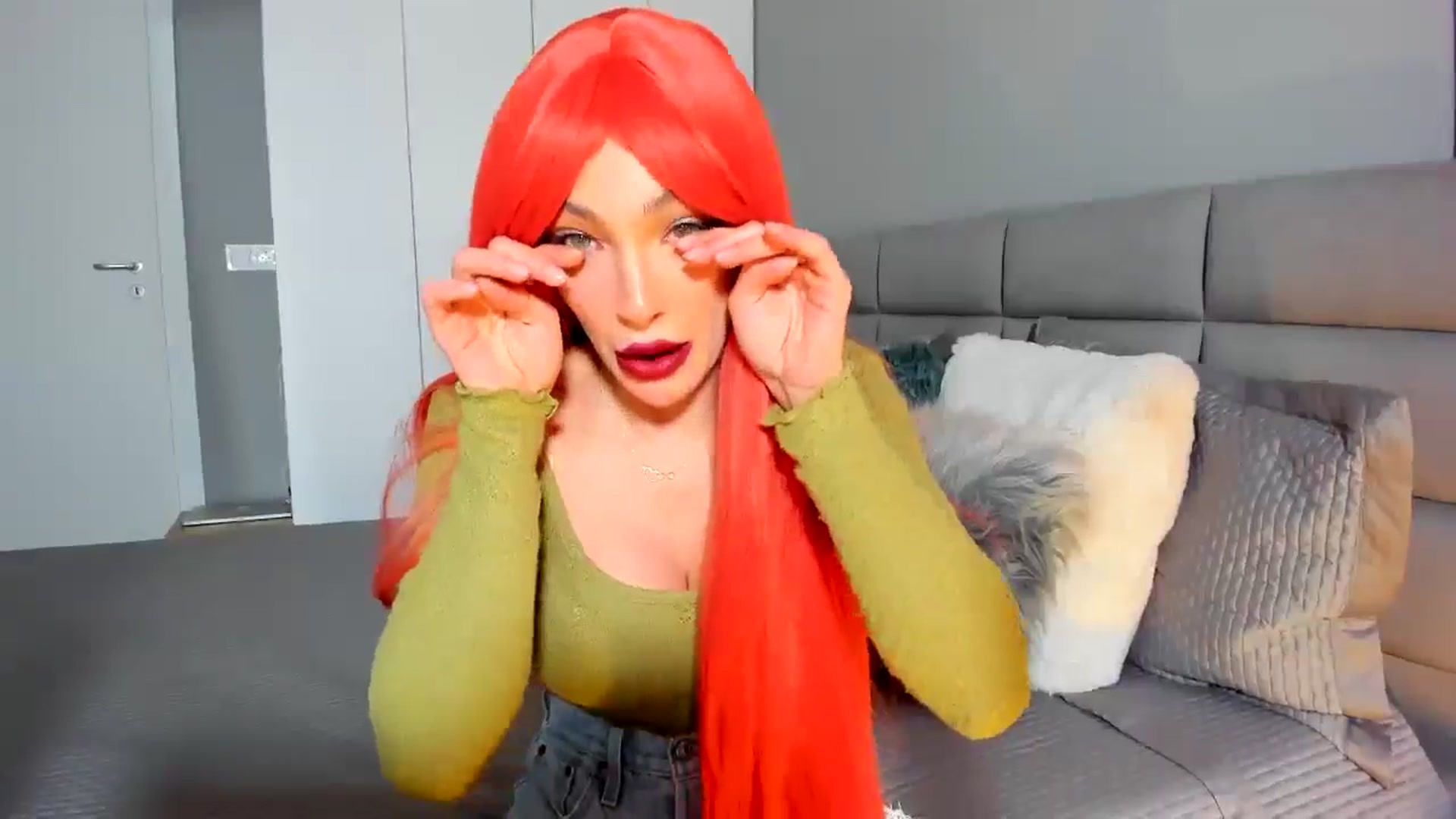 Gallery image thumbnail from EPIC_FU's myfreecams stream on, 02/08/2025, 14:39 image 11 of 20