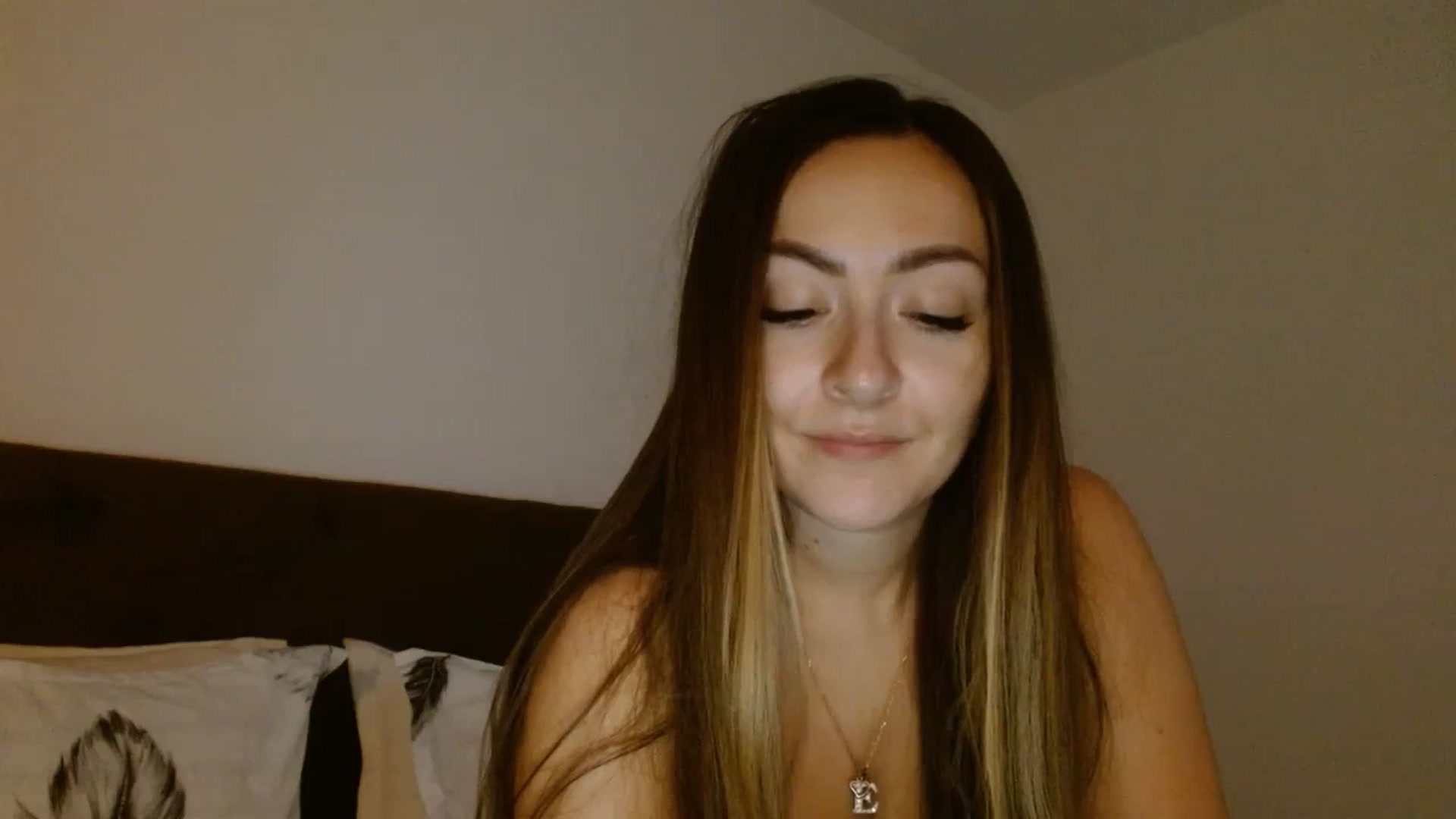 Gallery image thumbnail from EROS____'s myfreecams stream on, 08/29/2025, 10:35 image 4 of 20