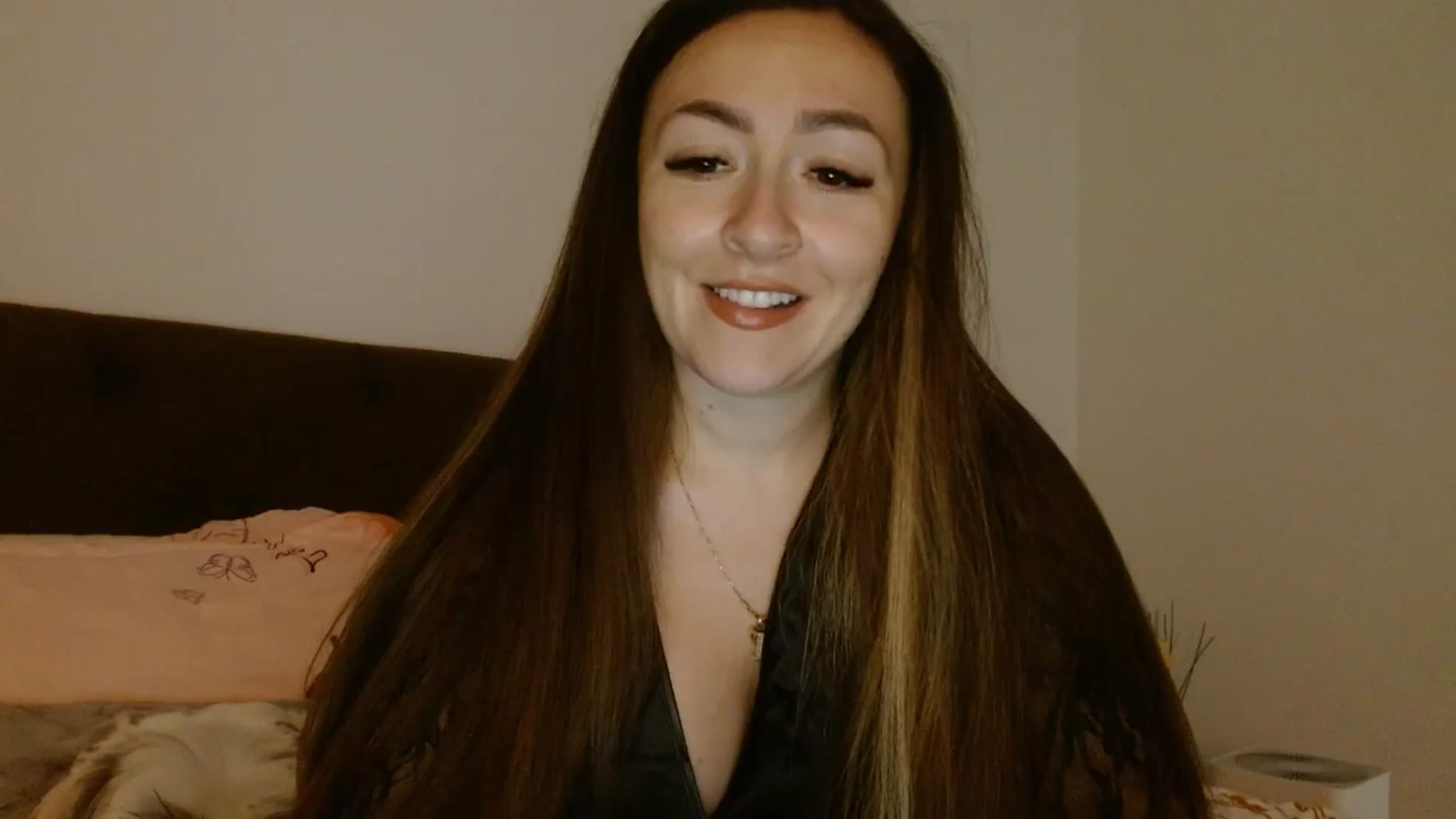 Gallery image thumbnail from EROS____'s myfreecams stream on, 09/10/2025, 10:26 image 4 of 20