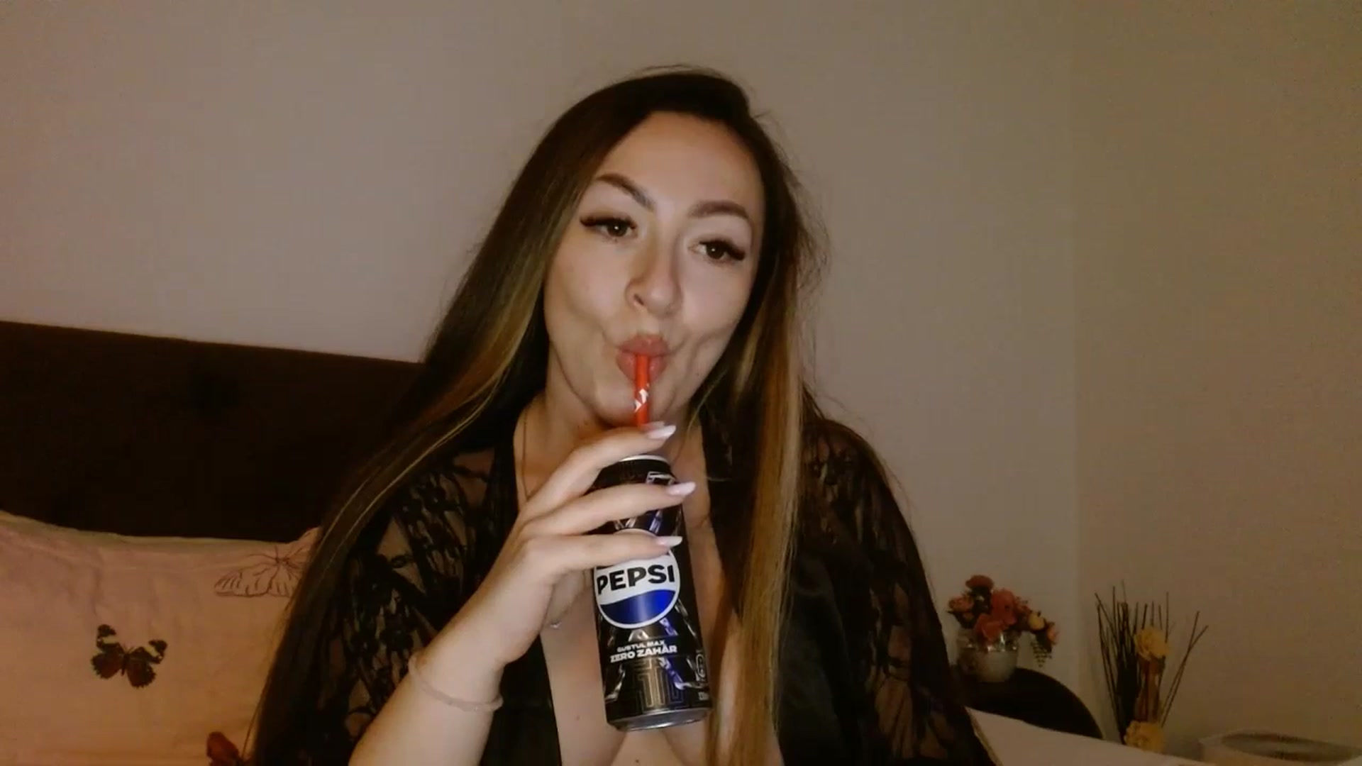 Gallery image thumbnail from EROS____'s myfreecams stream on, 09/10/2025, 12:18 image 3 of 20