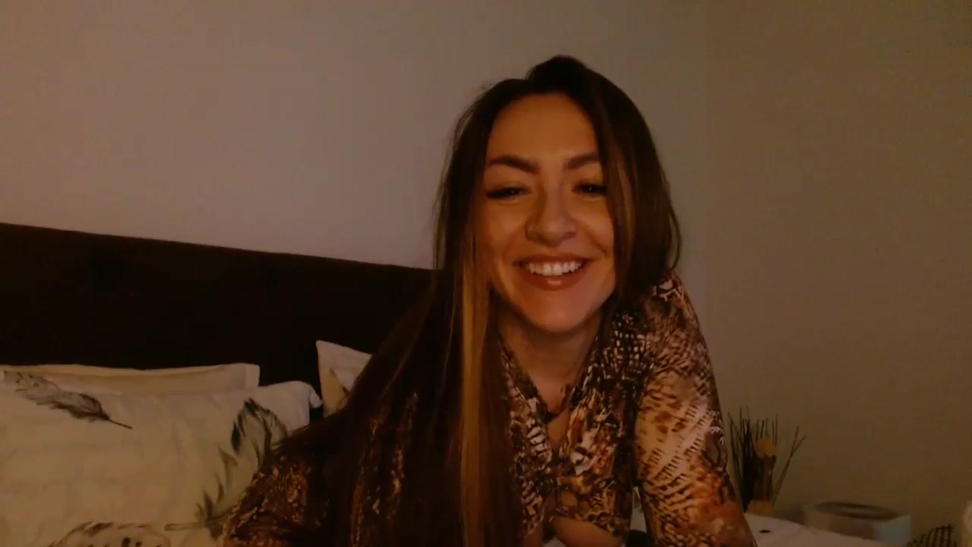 Gallery image thumbnail from EROS____'s myfreecams stream on, 09/19/2025, 13:07 image 18 of 20