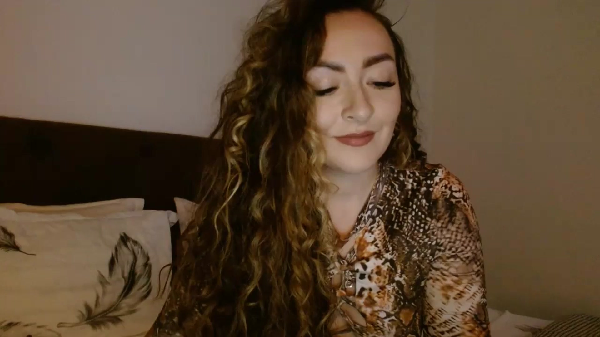 Gallery image thumbnail from EROS____'s myfreecams stream on, 09/27/2025, 12:04 image 19 of 20