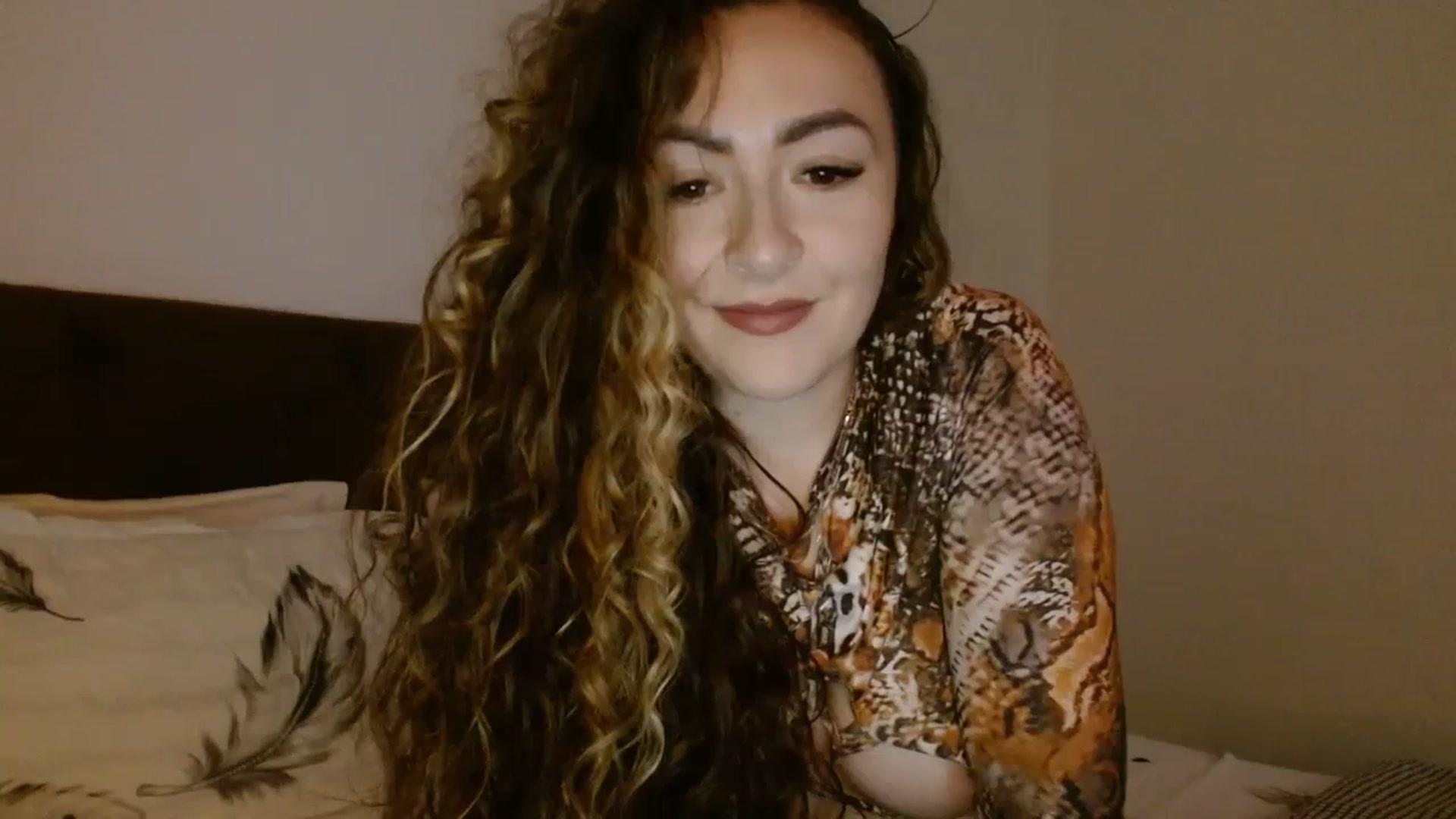 Gallery image thumbnail from EROS____'s myfreecams stream on, 09/27/2025, 12:04 image 17 of 20