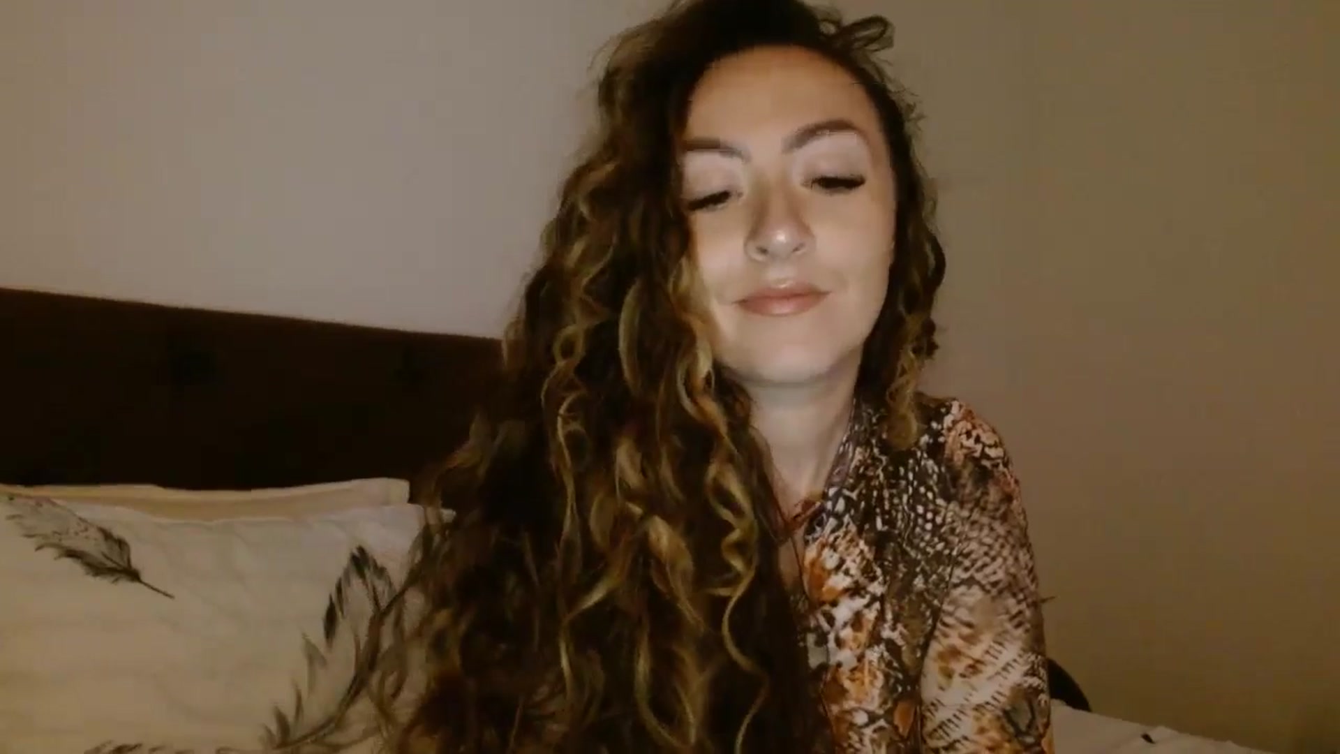 Gallery image thumbnail from EROS____'s myfreecams stream on, 09/28/2025, 12:05 image 15 of 20
