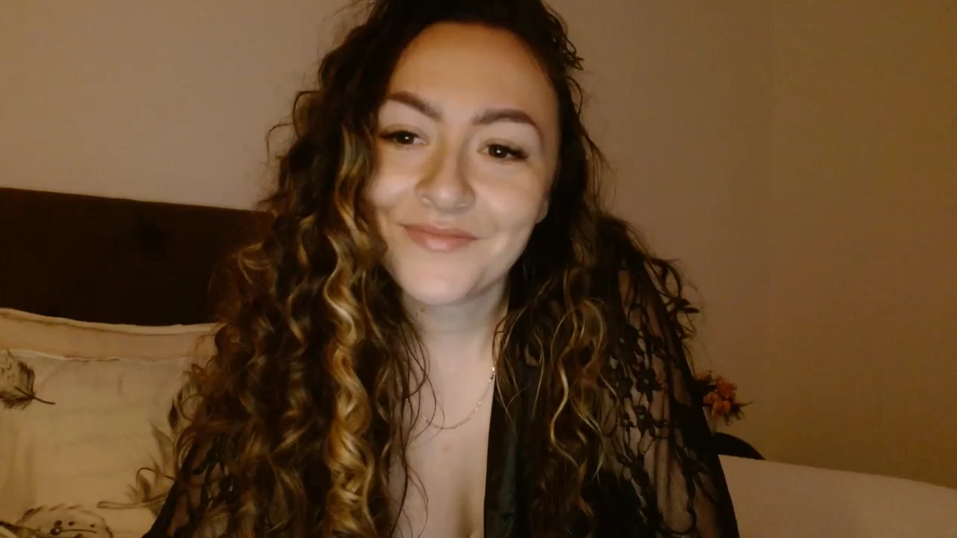 Gallery image thumbnail from EROS____'s myfreecams stream on, 10/05/2025, 14:46 image 10 of 20