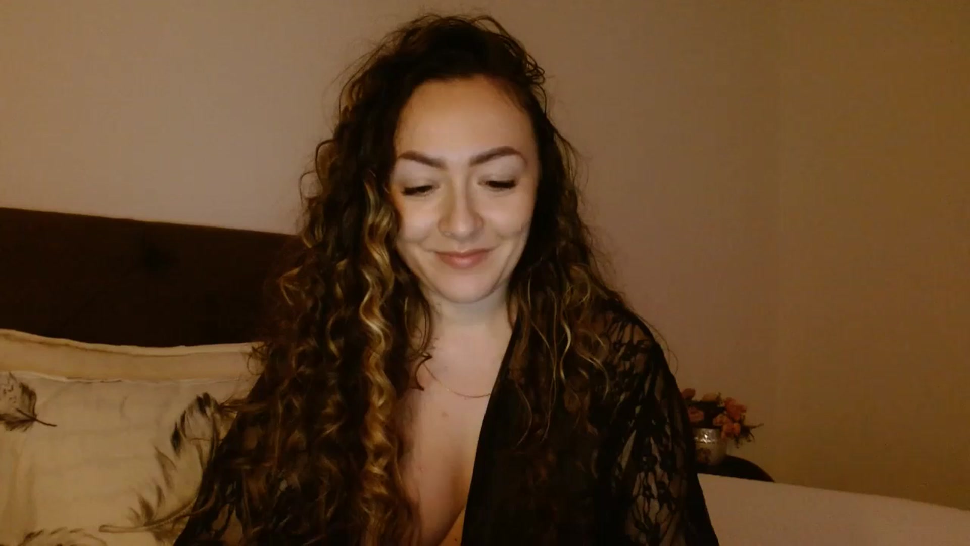 Gallery image thumbnail from EROS____'s myfreecams stream on, 10/05/2025, 14:46 image 13 of 20