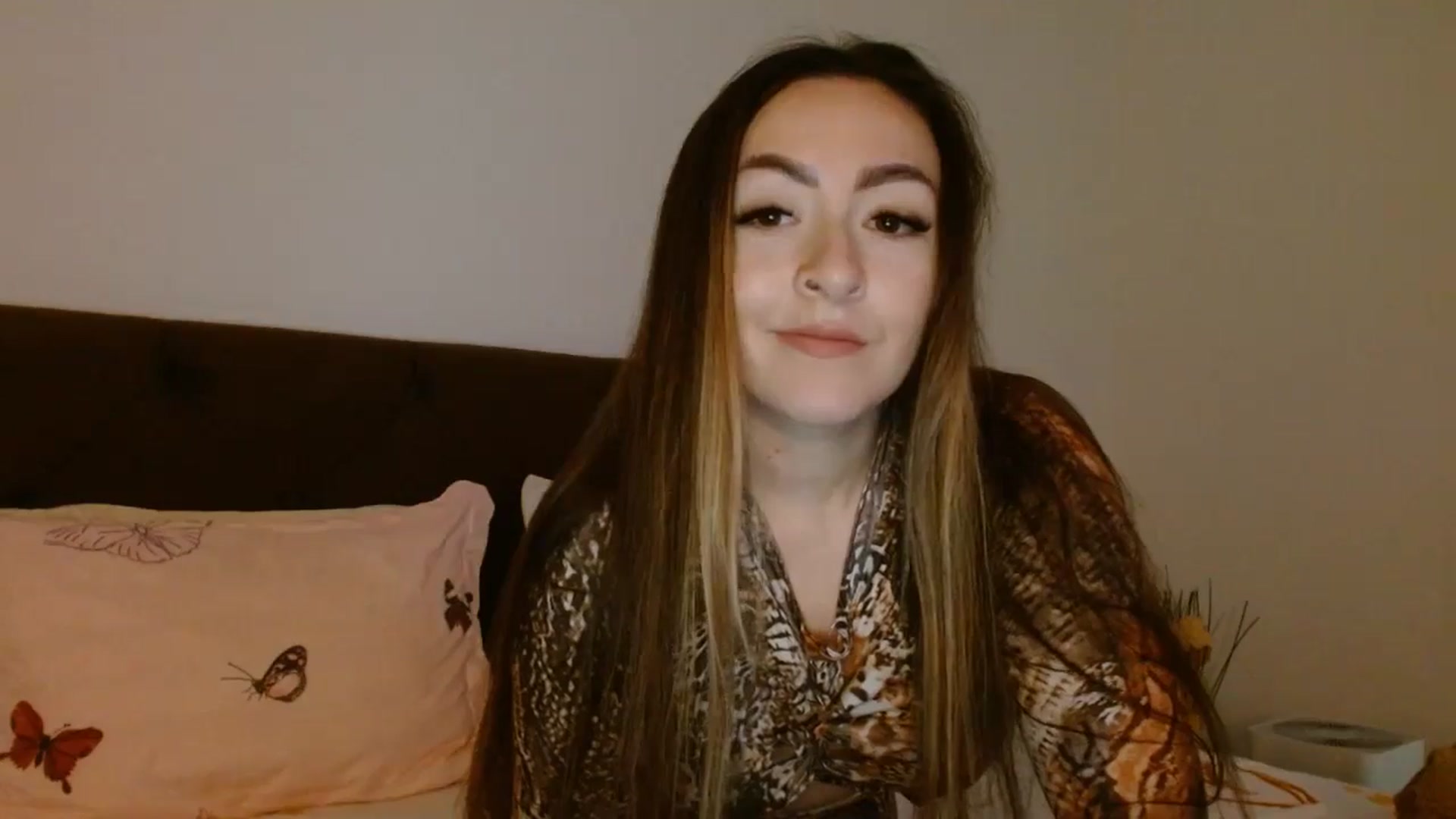 Gallery image thumbnail from EROS____'s myfreecams stream on, 10/18/2025, 09:21 image 20 of 20