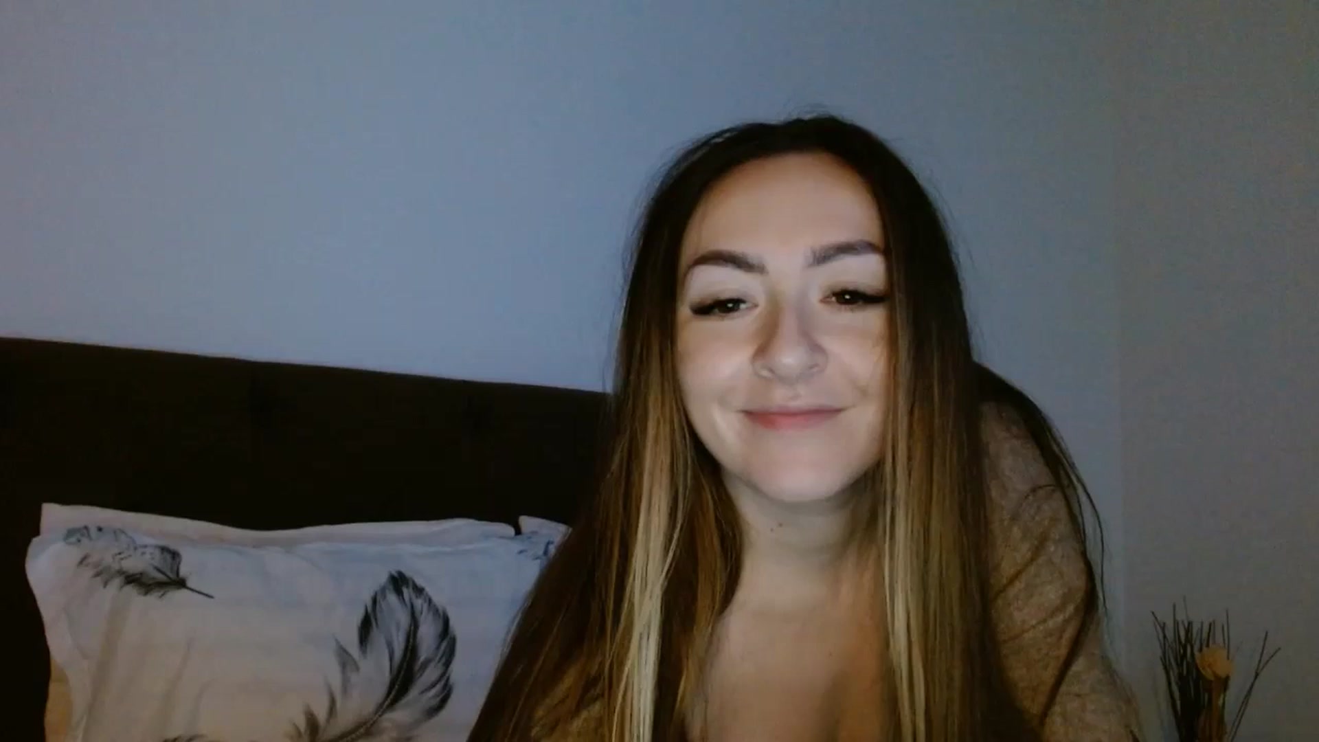 Gallery image thumbnail from EROS____'s myfreecams stream on, 11/28/2025, 10:25 image 15 of 20