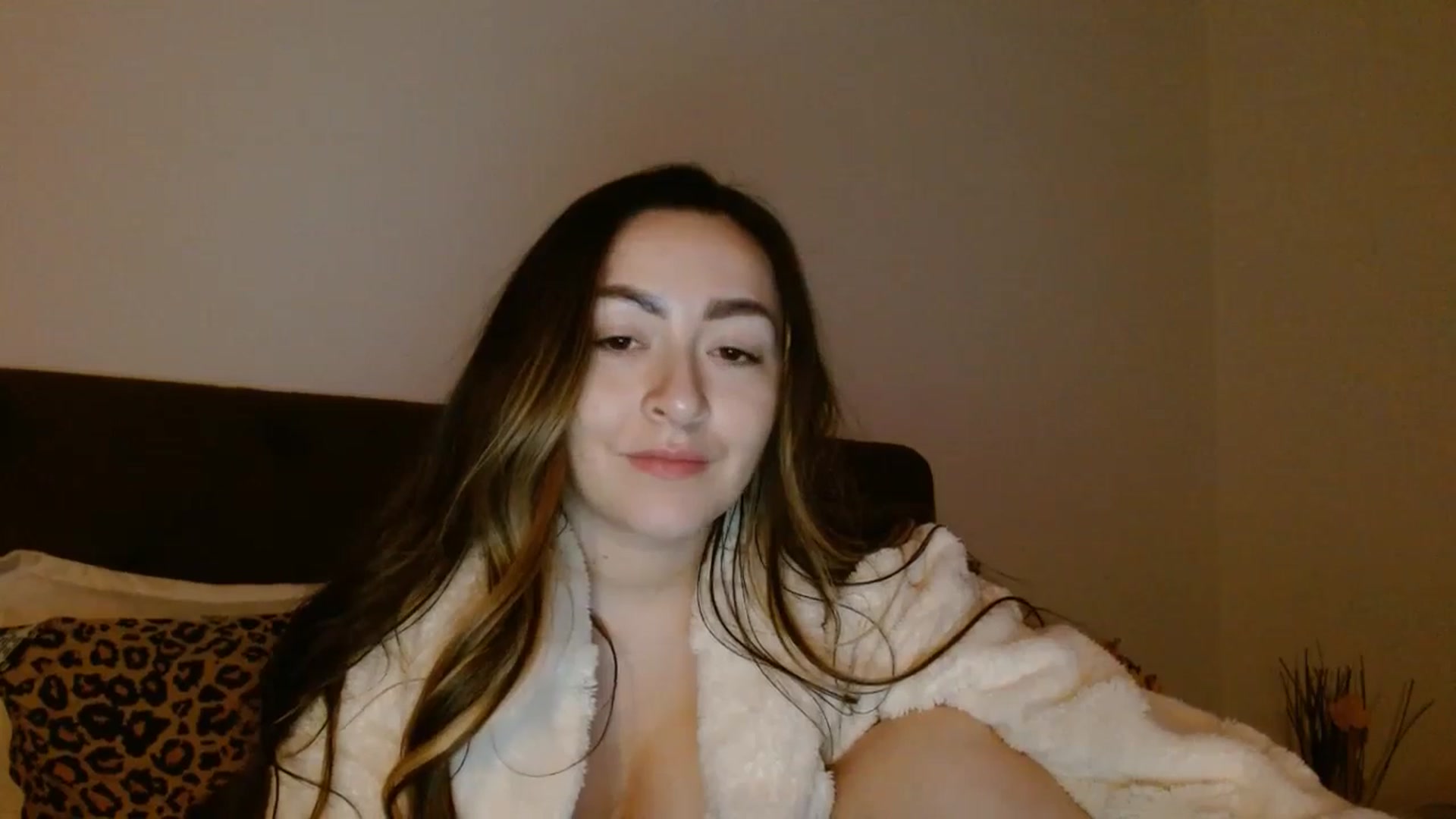 Gallery image thumbnail from EROS____'s myfreecams stream on, 01/04/2026, 15:54 image 12 of 20