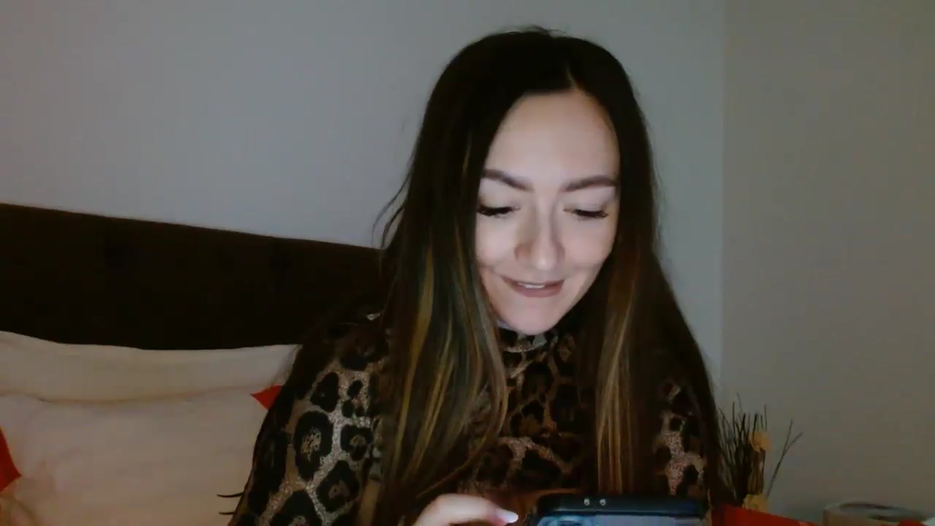 Gallery image thumbnail from EROS____'s myfreecams stream on, 04/19/2026, 10:09 image 12 of 20