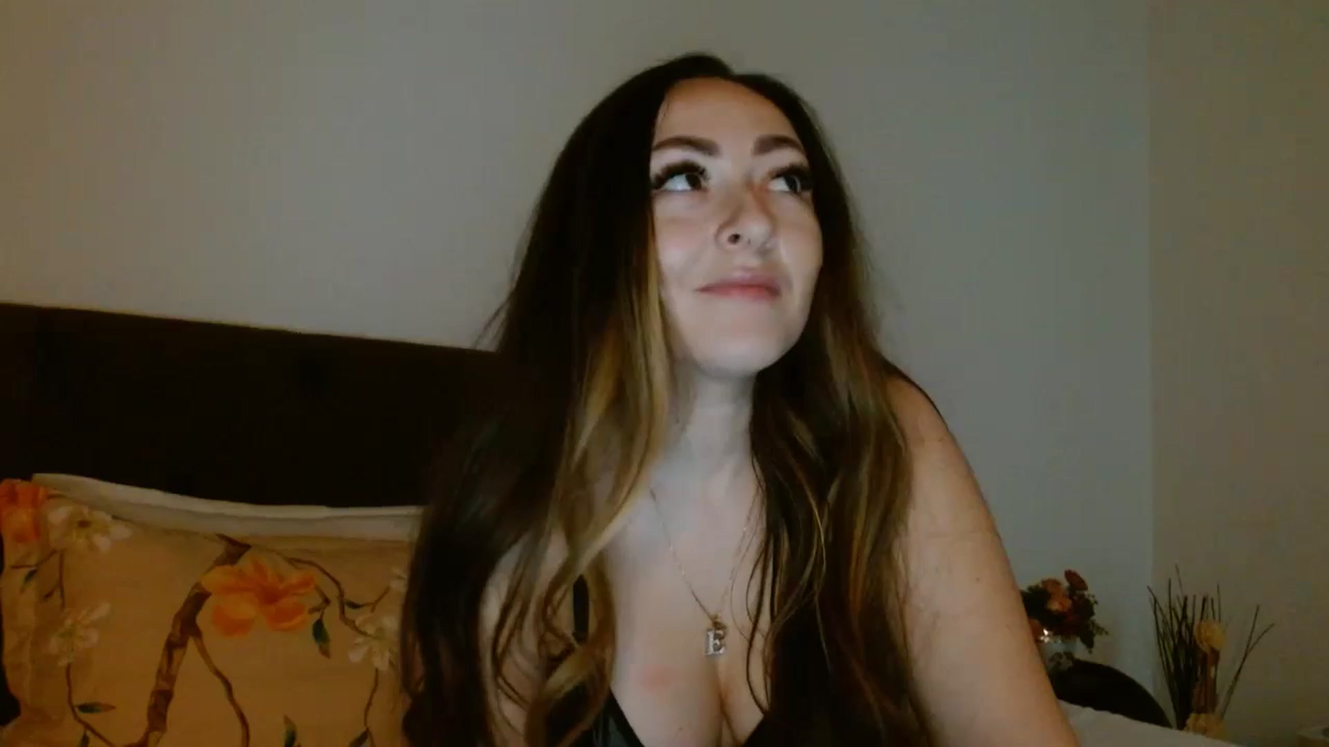 Gallery image thumbnail from EROS____'s myfreecams stream on, 04/26/2026, 12:04 image 20 of 20