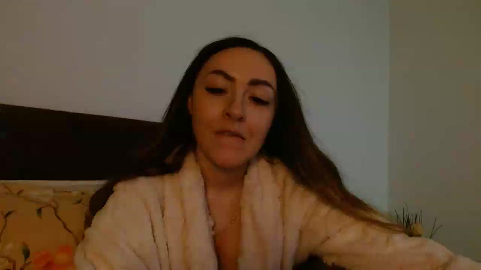 Gallery image thumbnail from EROS____'s myfreecams stream on, 05/02/2026, 14:18 image 17 of 20