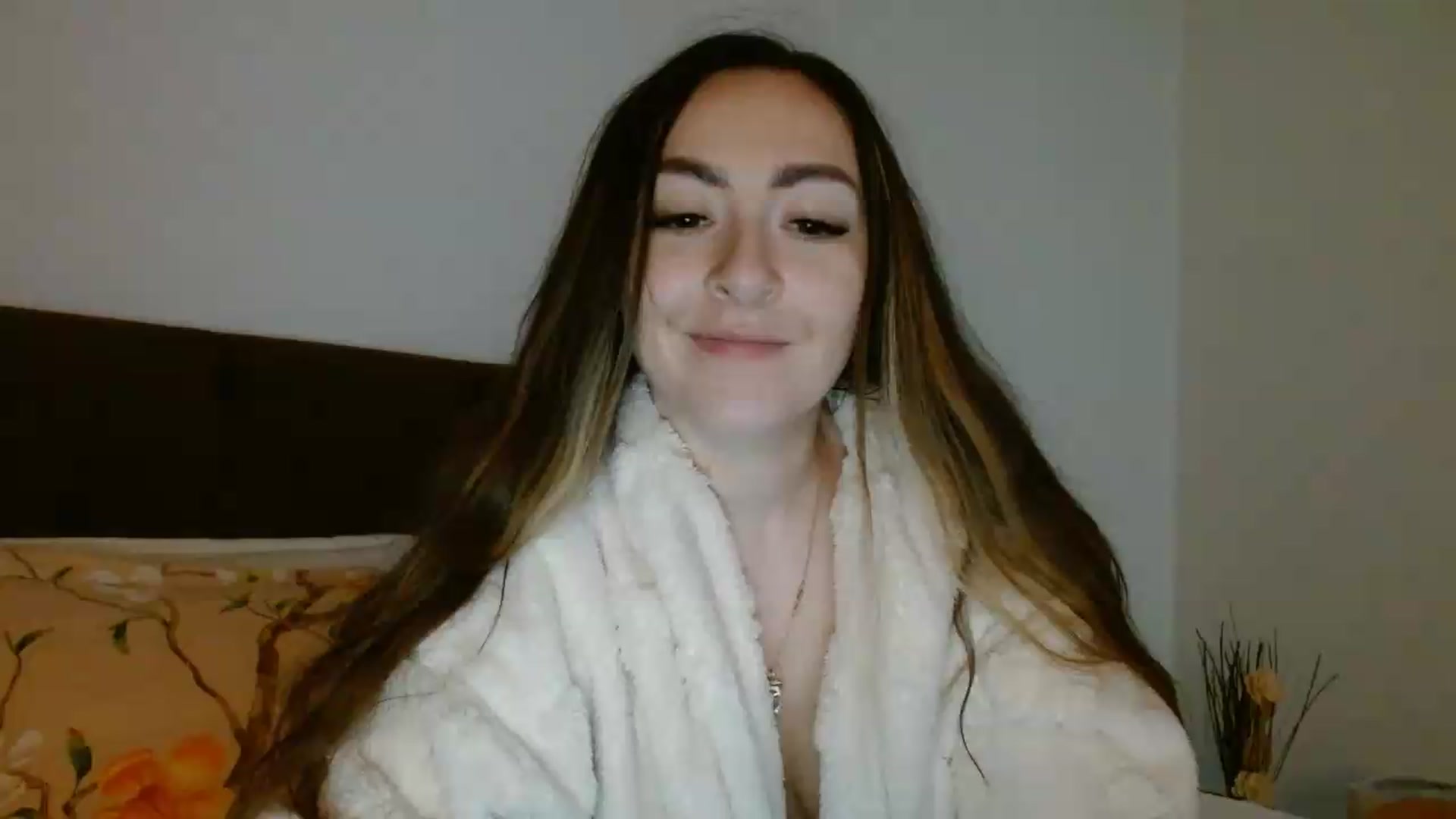 Gallery image thumbnail from EROS____'s myfreecams stream on, 05/02/2026, 14:18 image 3 of 20