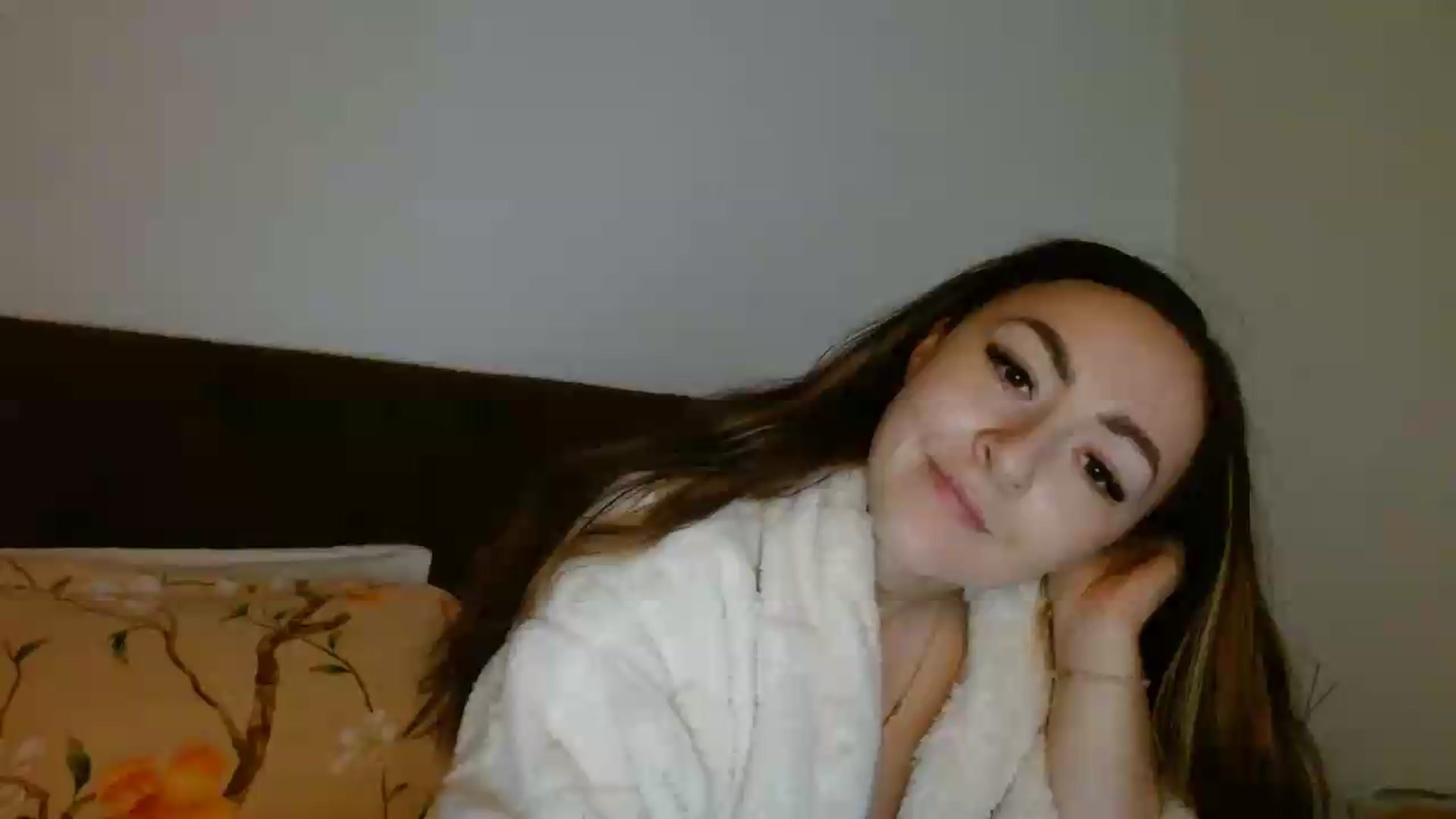 Gallery image thumbnail from EROS____'s myfreecams stream on, 05/02/2026, 14:18 image 10 of 20