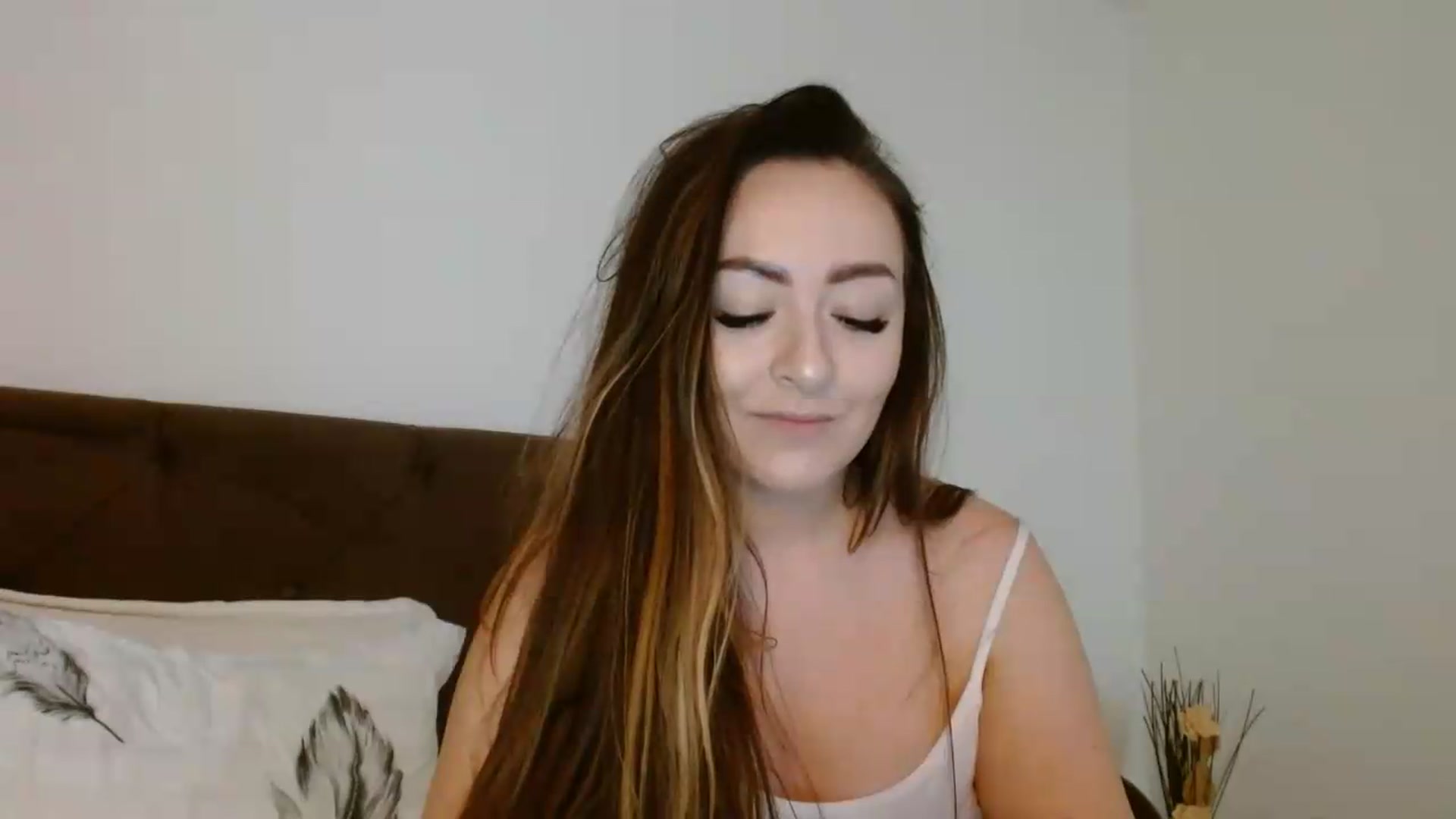 Gallery image thumbnail from EROS____'s myfreecams stream on, 06/07/2026, 08:20 image 8 of 20