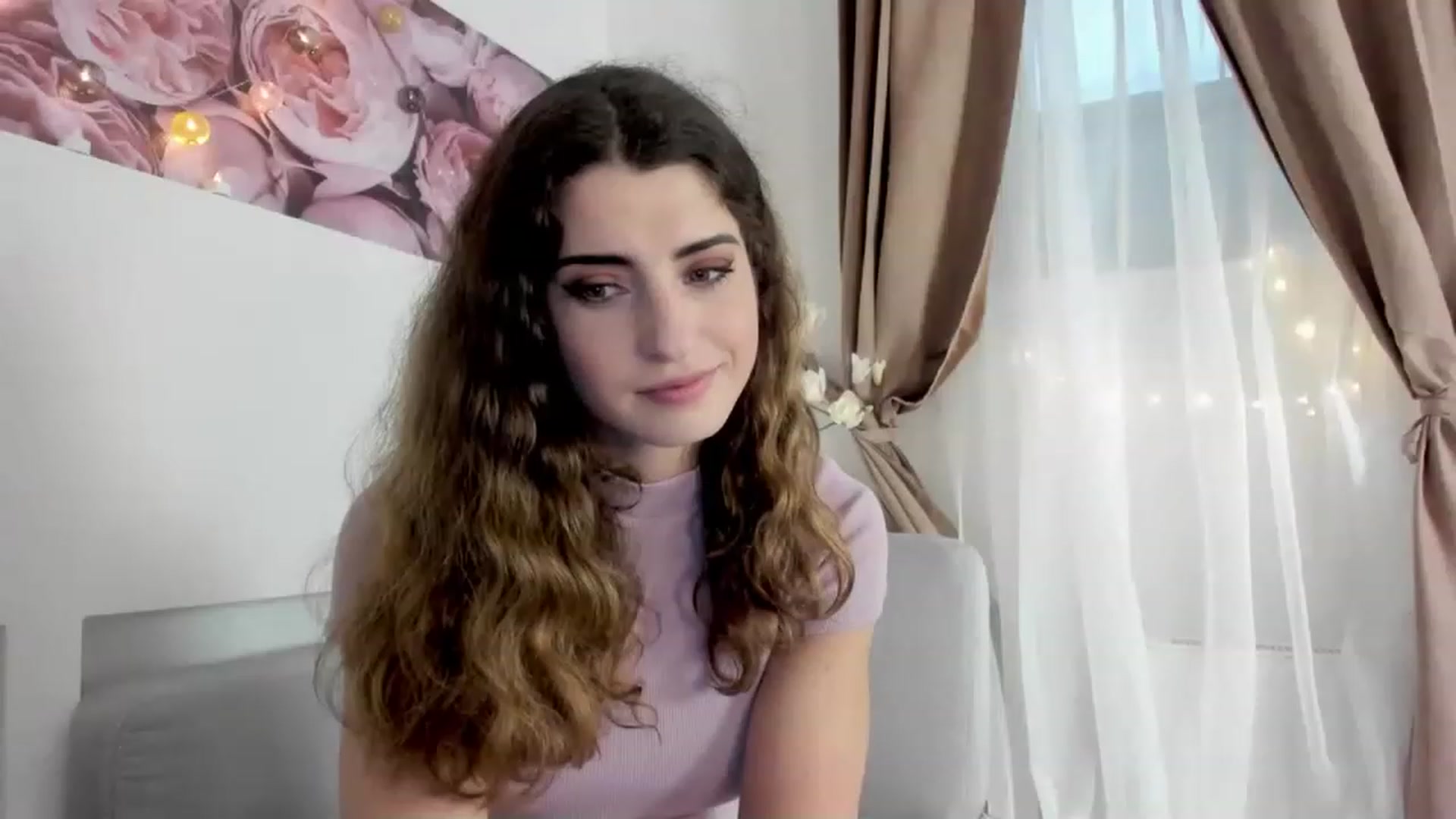 Gallery image thumbnail from EVA__LOVIA_'s myfreecams stream on, 11/16/2022, 10:41 image 1 of 20