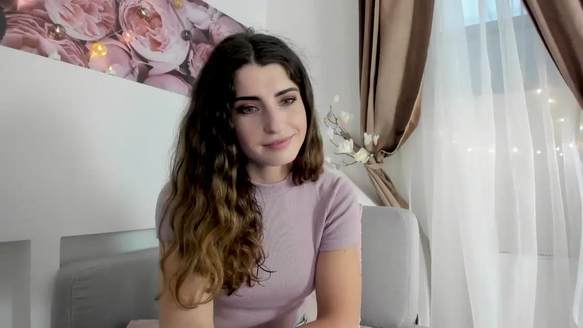 Gallery image thumbnail from EVA__LOVIA_'s myfreecams stream on, 11/16/2022, 11:08 image 19 of 20