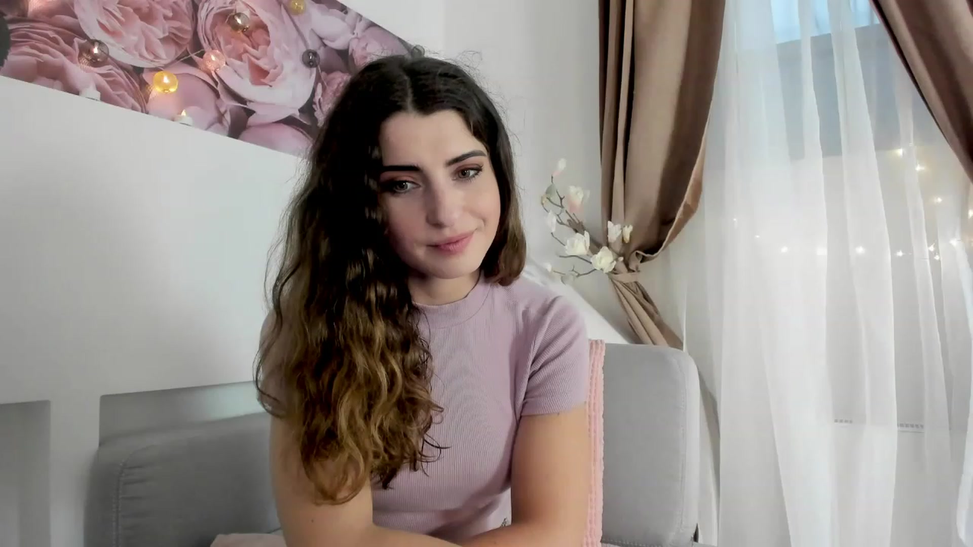 Gallery image thumbnail from EVA__LOVIA_'s myfreecams stream on, 11/16/2022, 11:08 image 11 of 20