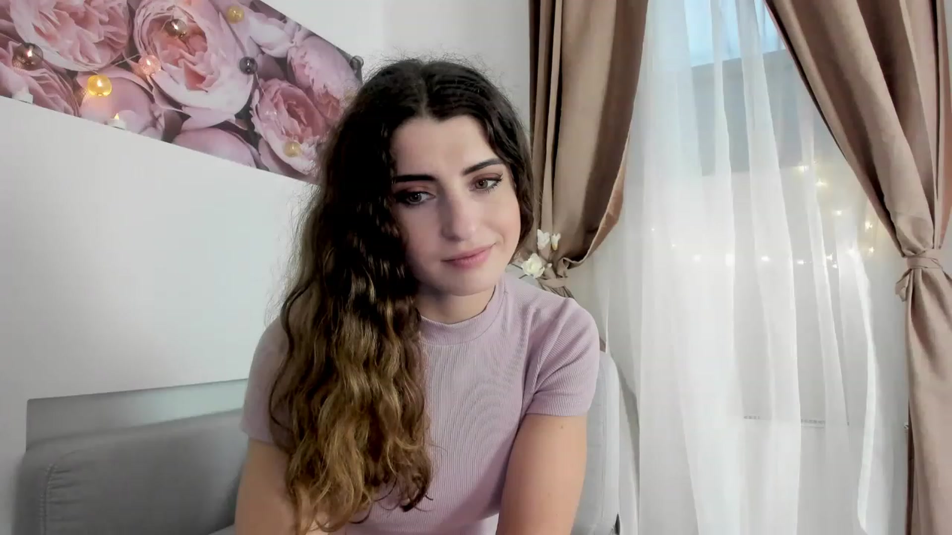 Gallery image thumbnail from EVA__LOVIA_'s myfreecams stream on, 11/16/2022, 11:36 image 7 of 20
