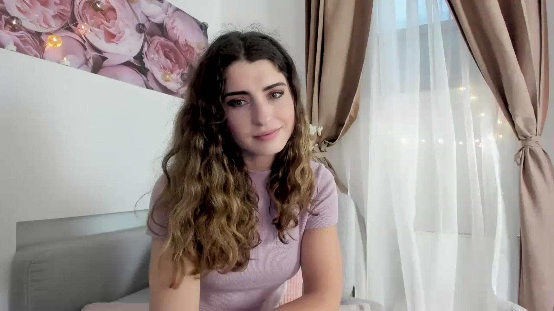 Gallery image thumbnail from EVA__LOVIA_'s myfreecams stream on, 11/16/2022, 12:34 image 5 of 20
