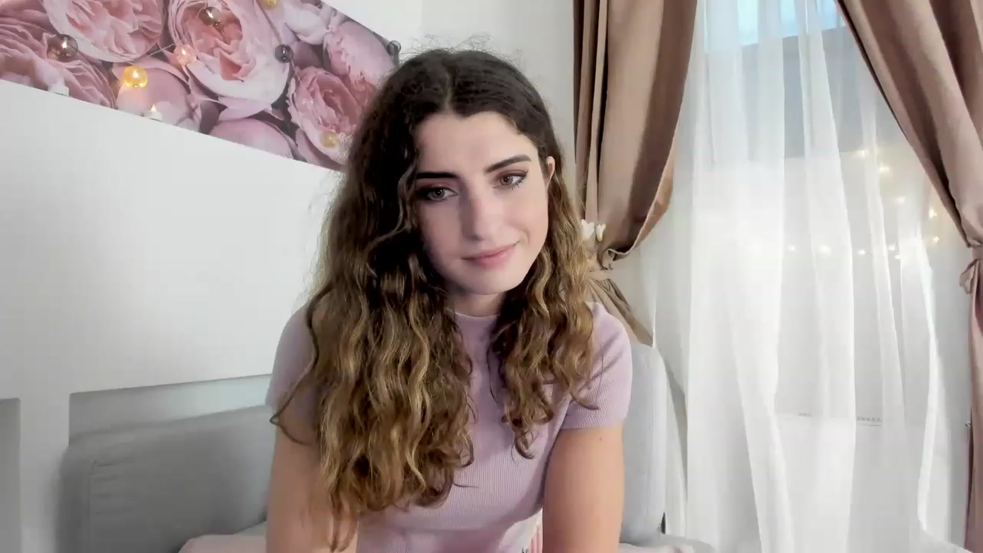 Gallery image thumbnail from EVA__LOVIA_'s myfreecams stream on, 11/16/2022, 12:34 image 13 of 20