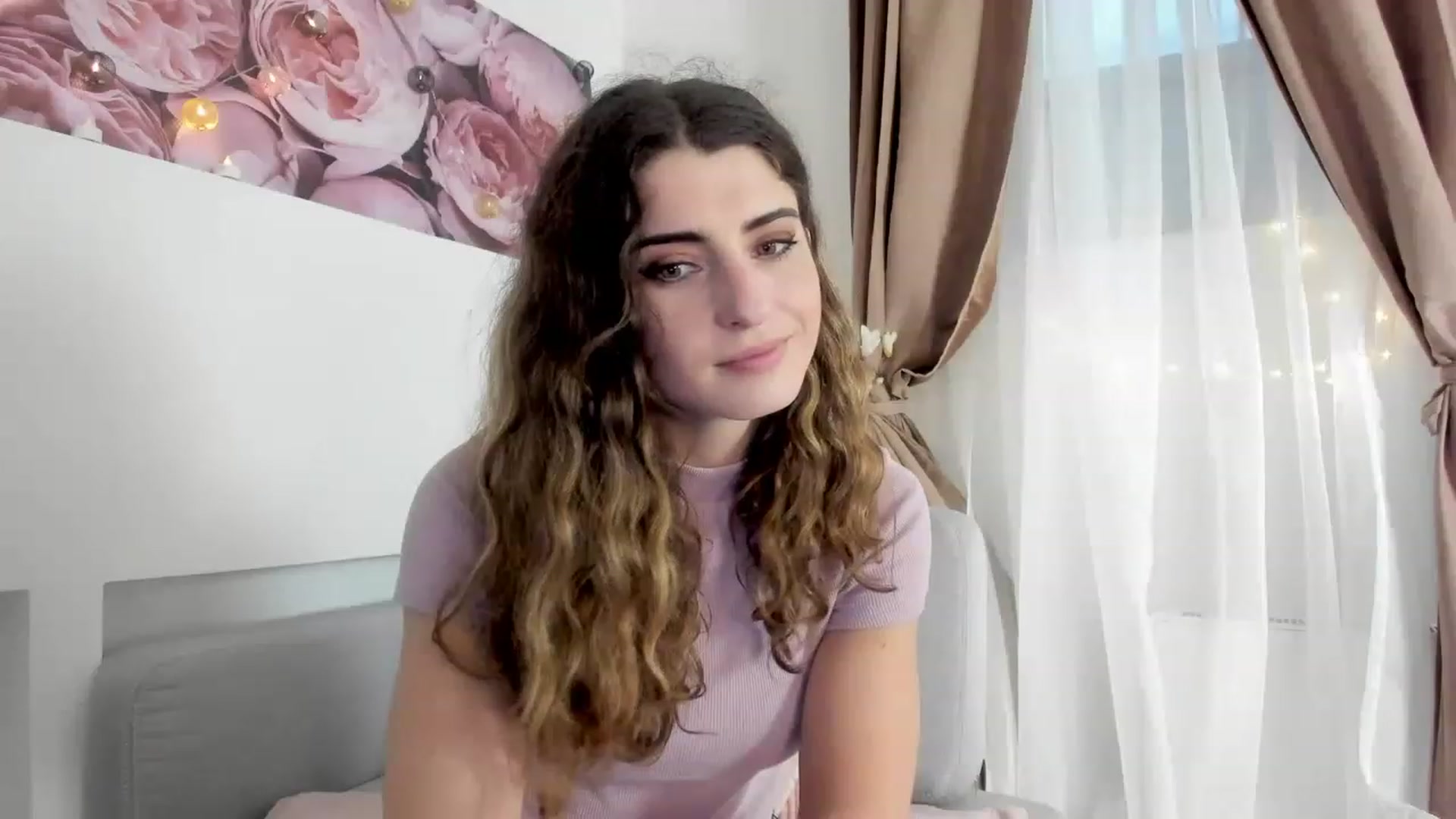 Gallery image thumbnail from EVA__LOVIA_'s myfreecams stream on, 11/16/2022, 12:34 image 12 of 20
