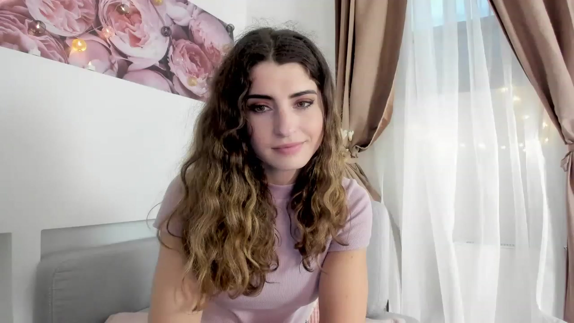 Gallery image thumbnail from EVA__LOVIA_'s myfreecams stream on, 11/16/2022, 12:34 image 9 of 20