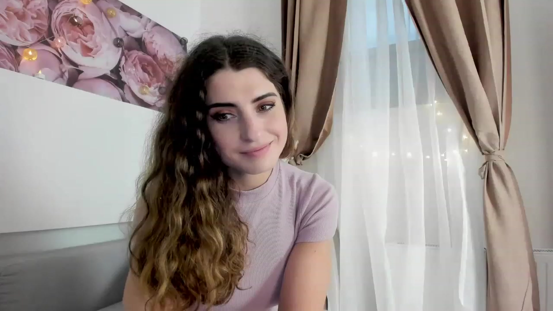 Gallery image thumbnail from EVA__LOVIA_'s myfreecams stream on, 11/16/2022, 13:44 image 10 of 20