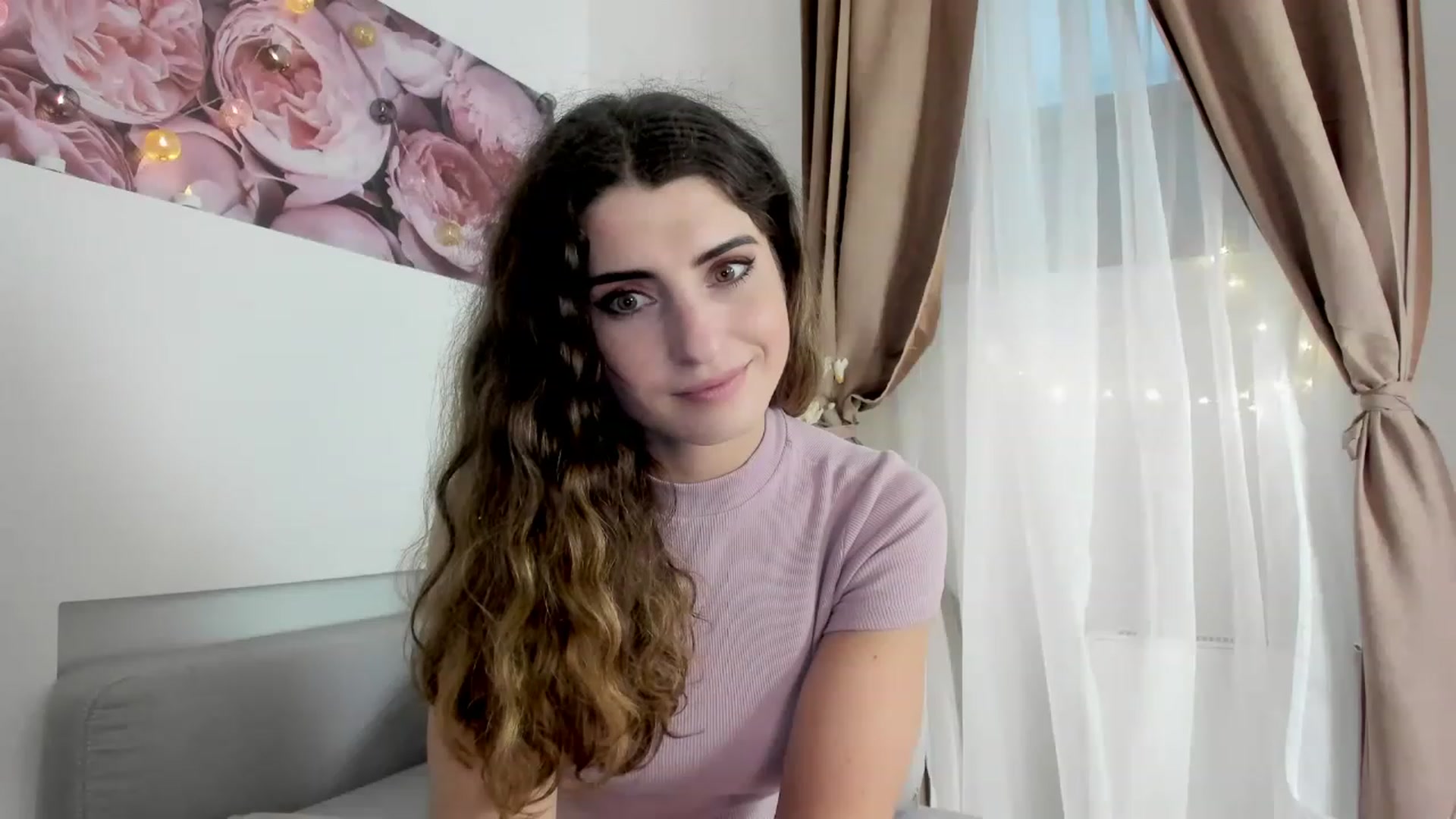 Gallery image thumbnail from EVA__LOVIA_'s myfreecams stream on, 11/16/2022, 13:44 image 16 of 20