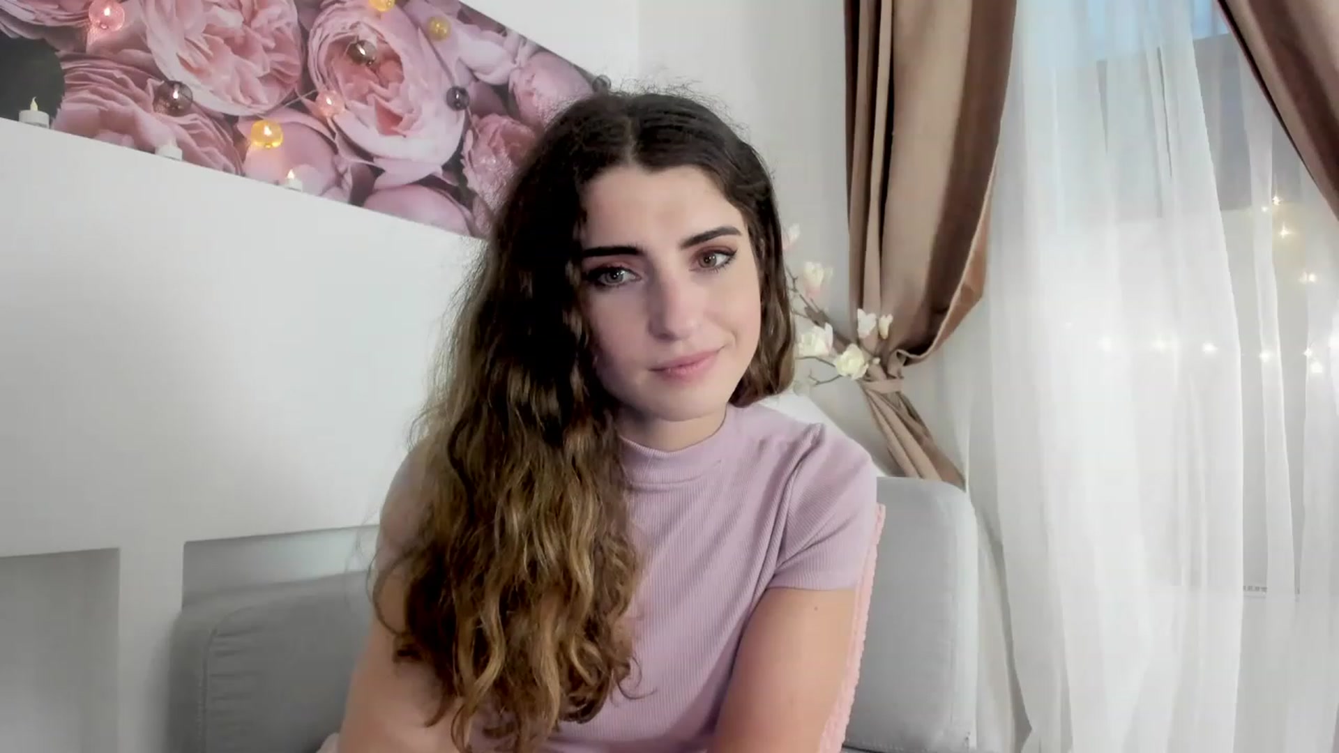 Gallery image thumbnail from EVA__LOVIA_'s myfreecams stream on, 11/16/2022, 14:35 image 4 of 20