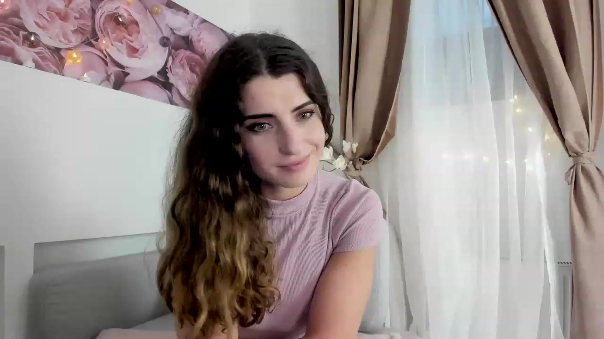 Gallery image thumbnail from EVA__LOVIA_'s myfreecams stream on, 11/16/2022, 14:35 image 3 of 20
