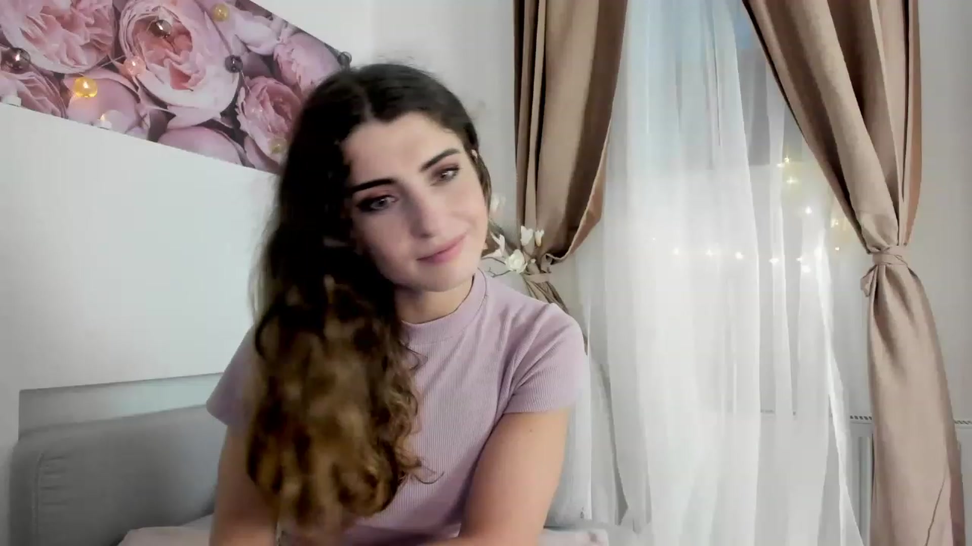 Gallery image thumbnail from EVA__LOVIA_'s myfreecams stream on, 11/16/2022, 14:35 image 15 of 20