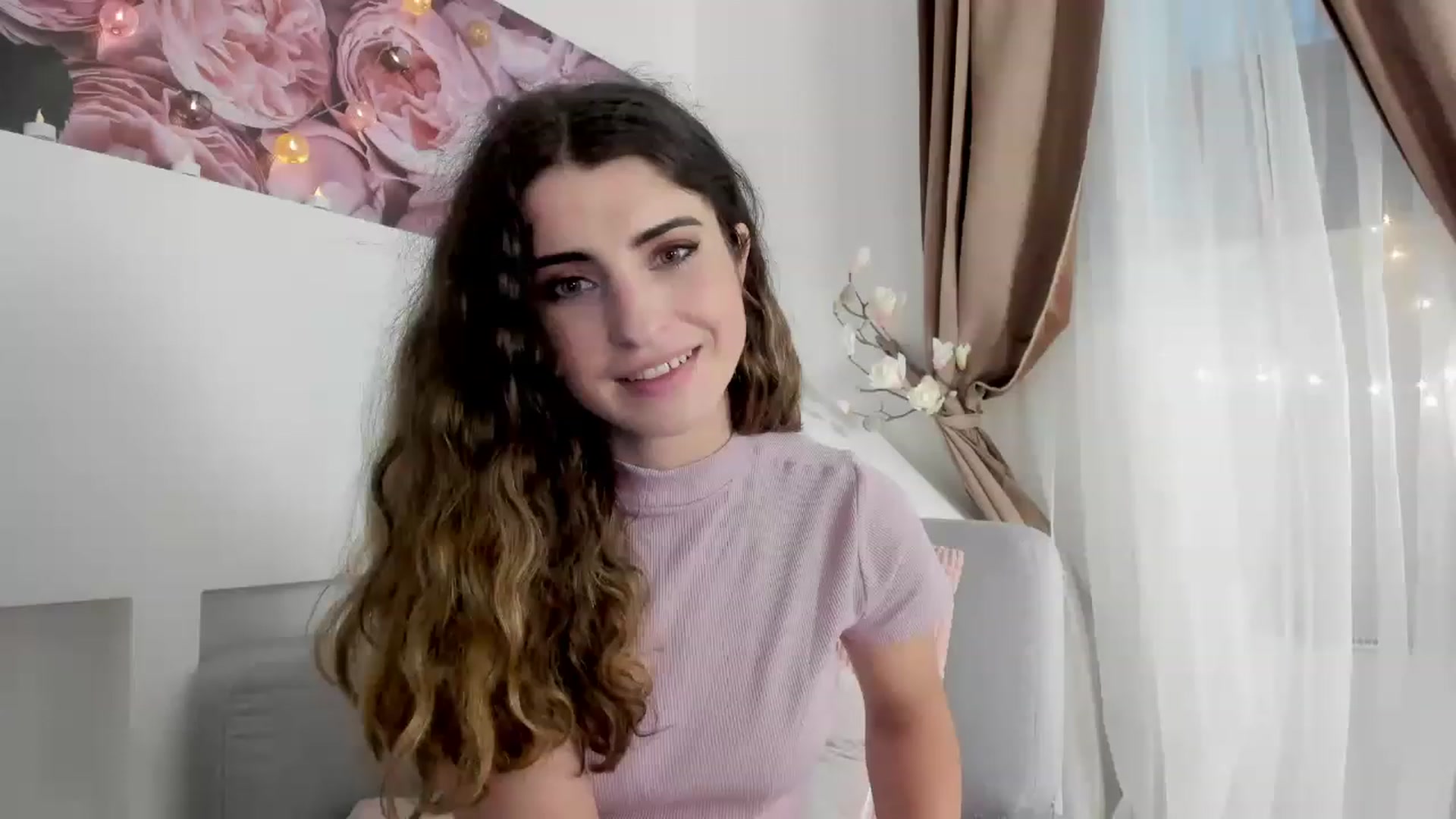 Gallery image thumbnail from EVA__LOVIA_'s myfreecams stream on, 11/16/2022, 14:35 image 9 of 20