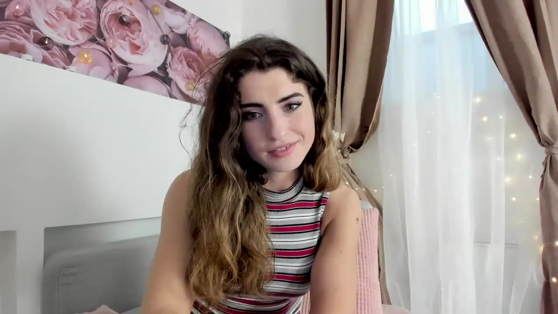Gallery image thumbnail from EVA__LOVIA_'s myfreecams stream on, 11/19/2022, 12:43 image 11 of 20