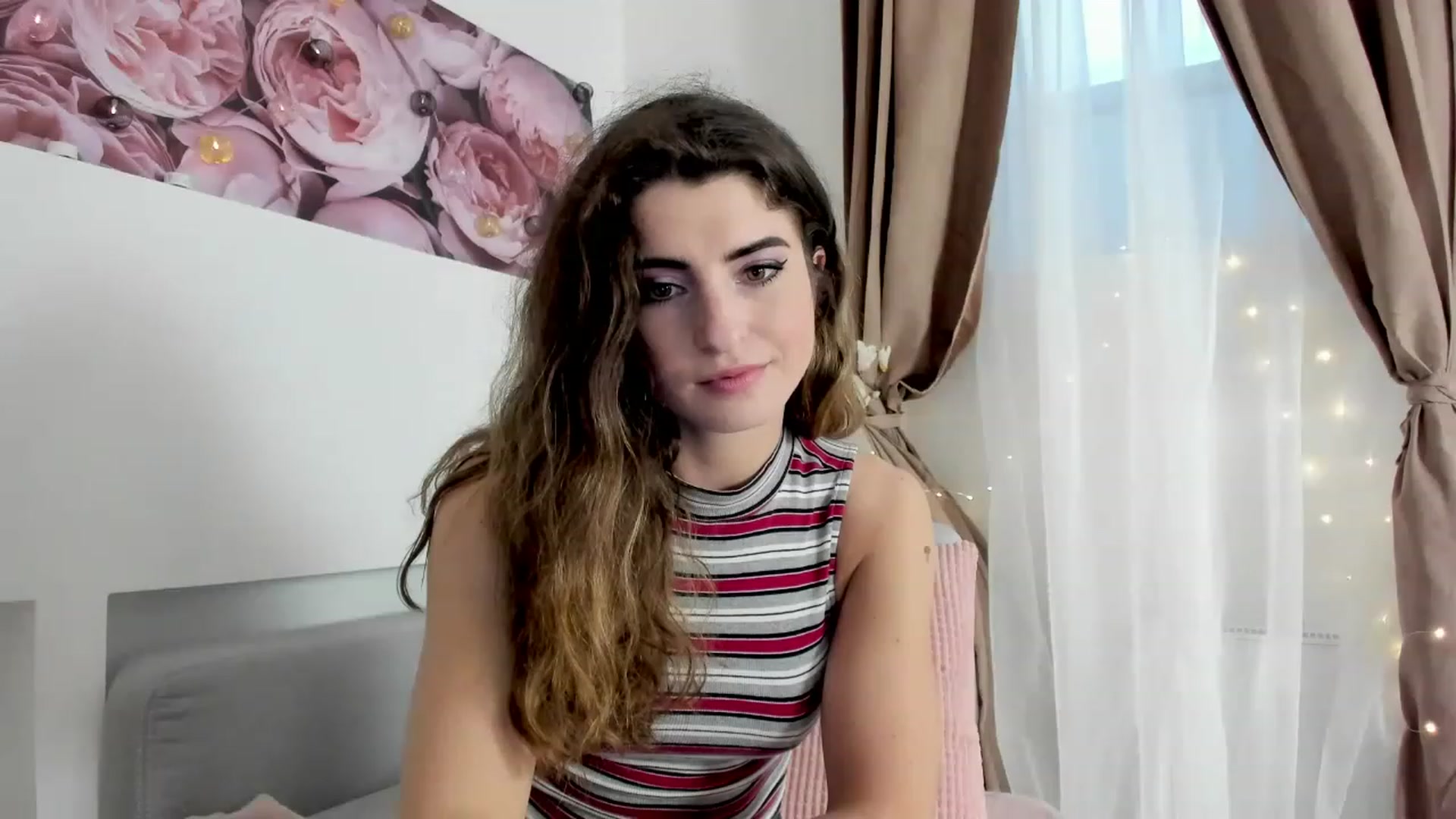 Gallery image thumbnail from EVA__LOVIA_'s myfreecams stream on, 11/19/2022, 12:43 image 1 of 20