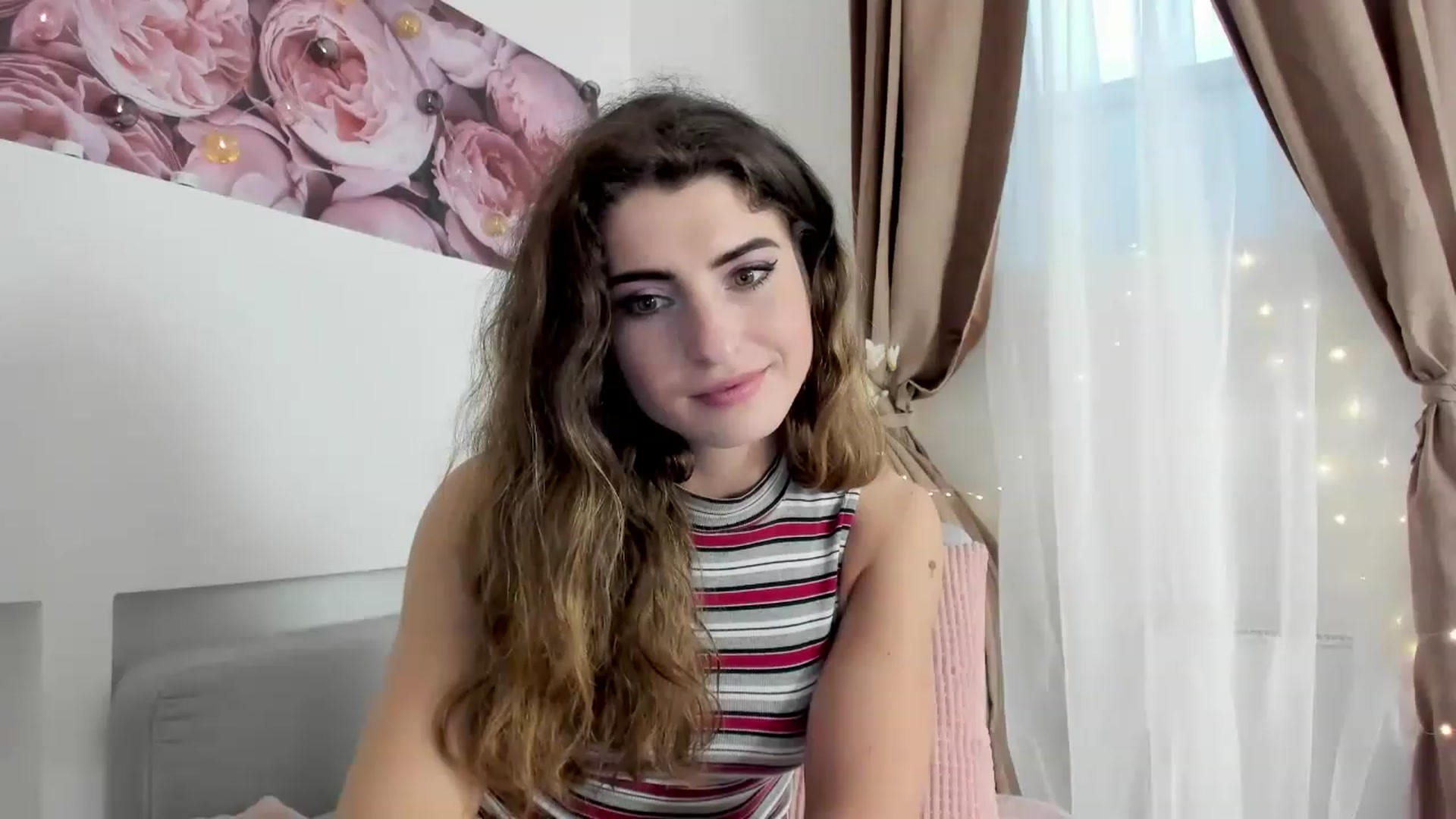 Gallery image thumbnail from EVA__LOVIA_'s myfreecams stream on, 11/19/2022, 12:43 image 10 of 20