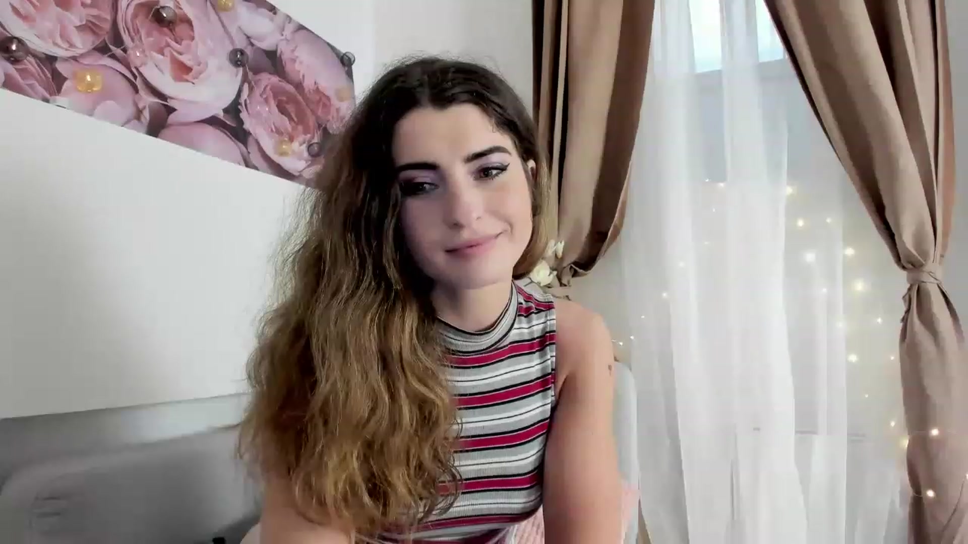 Gallery image thumbnail from EVA__LOVIA_'s myfreecams stream on, 11/19/2022, 14:21 image 9 of 20