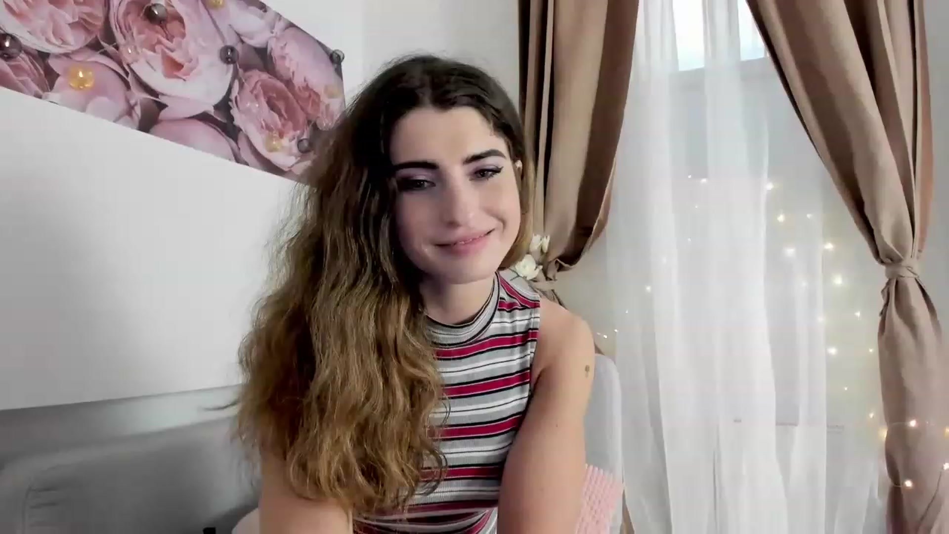 Gallery image thumbnail from EVA__LOVIA_'s myfreecams stream on, 11/19/2022, 14:21 image 6 of 20